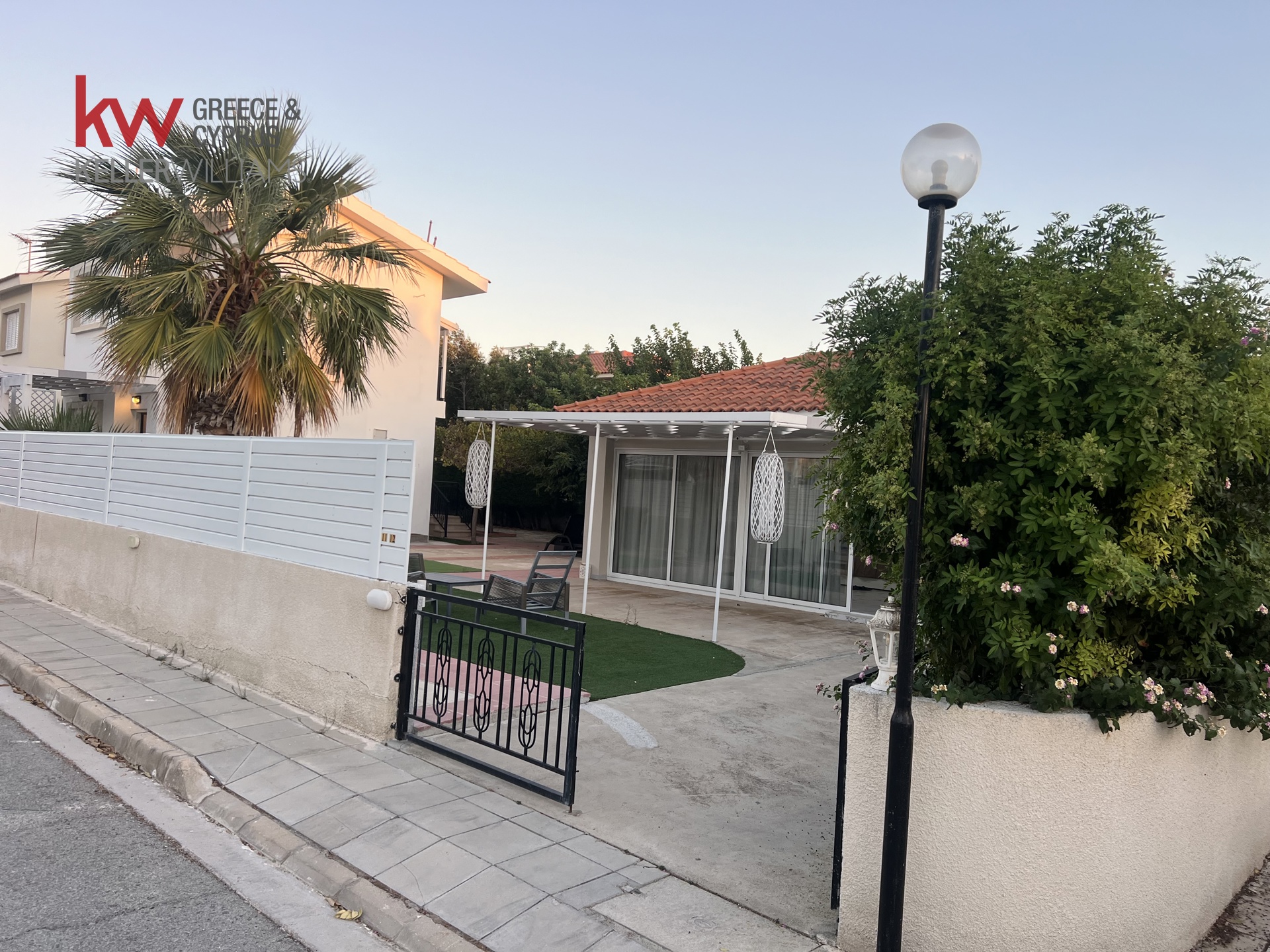 3-bed detached house with garden and sea view in Perivolia photo 6