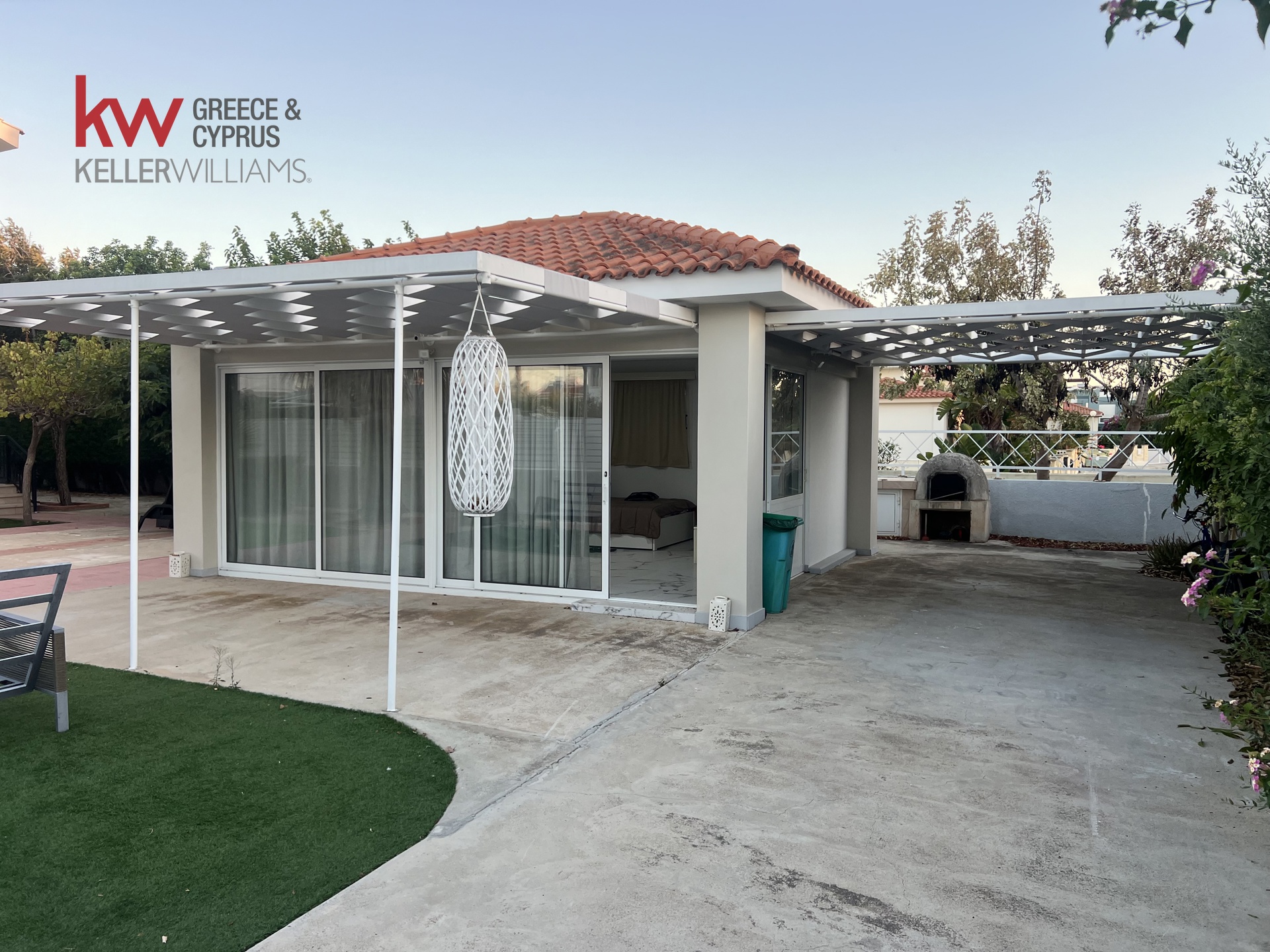 3-bed detached house with garden and sea view in Perivolia photo 15