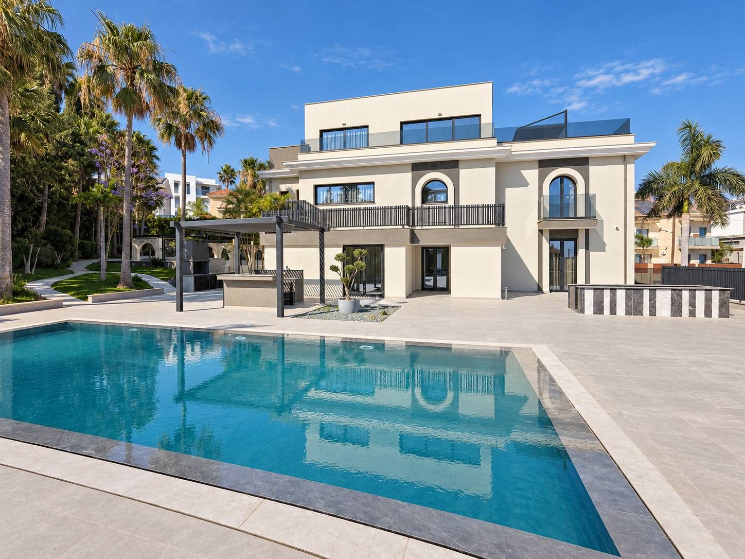Spacious 6-Bedroom Villa in Agios Athanasios, Limassol