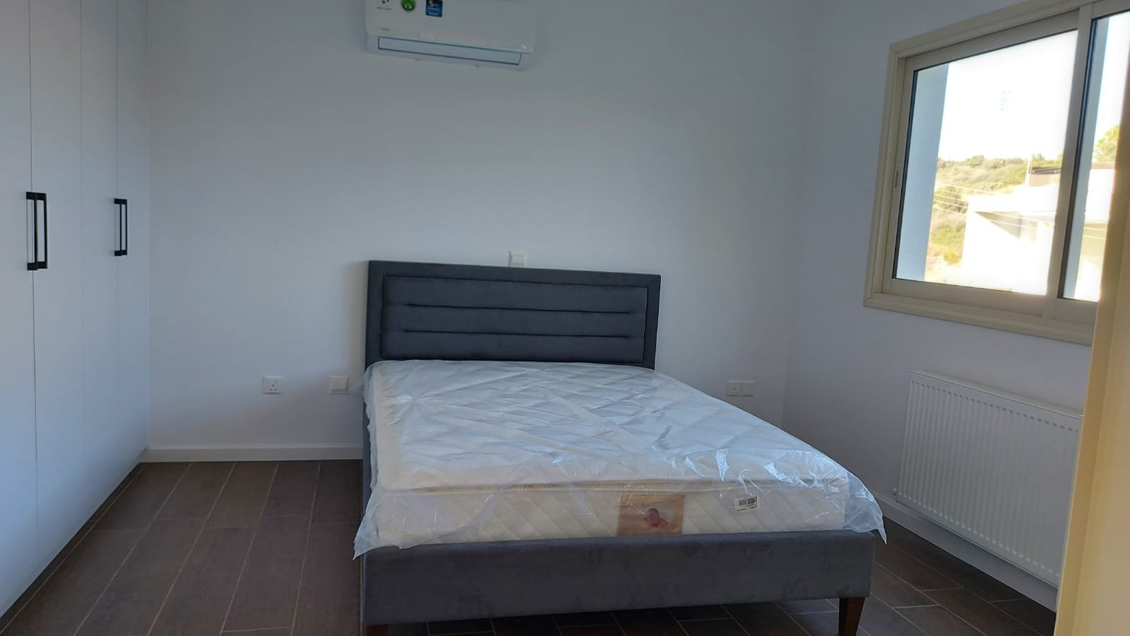 6-bed house with pool and garden in Agios Tychon photo 14