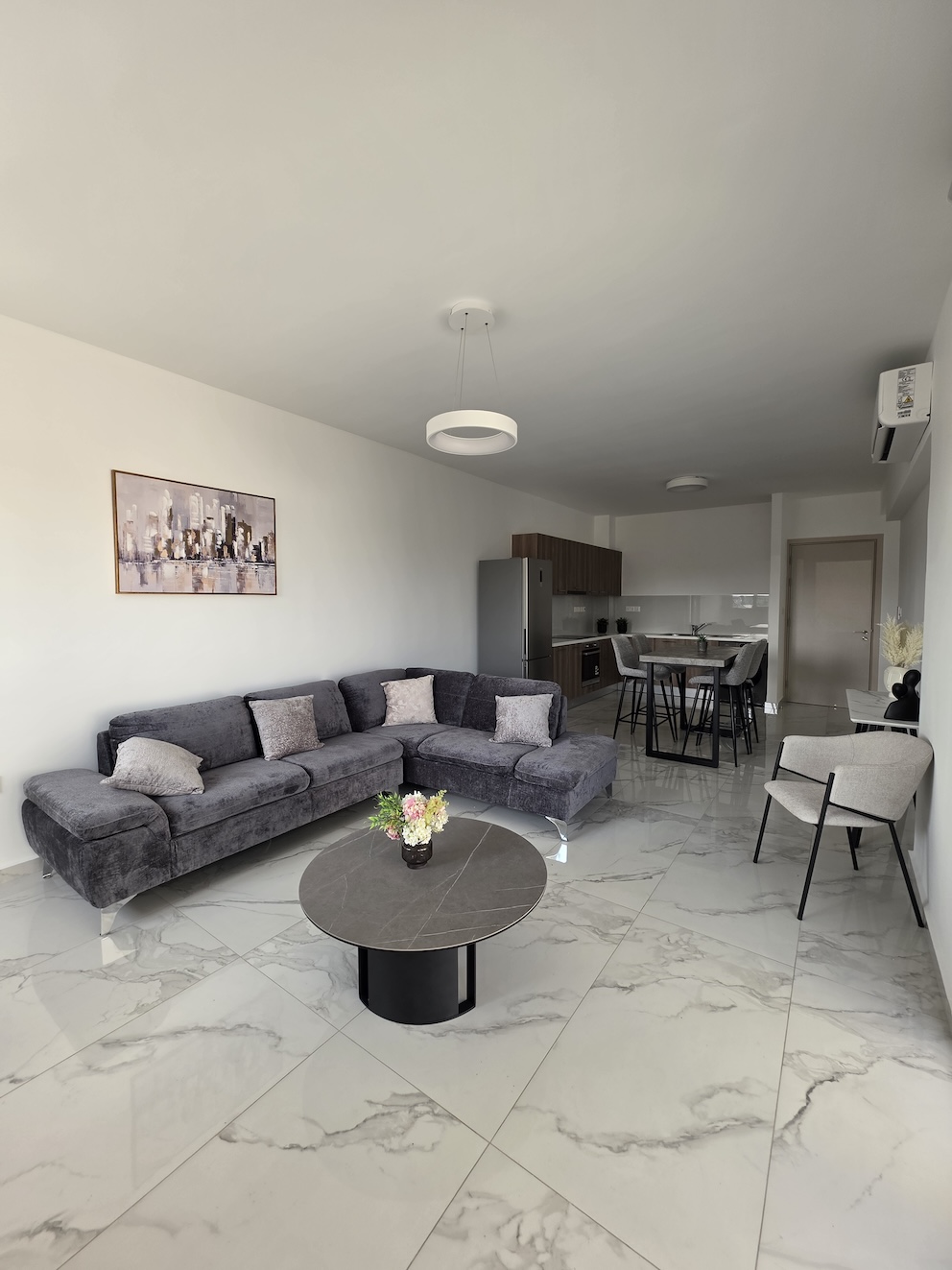 Brand New 2-Bedroom Flat in Ypsonas