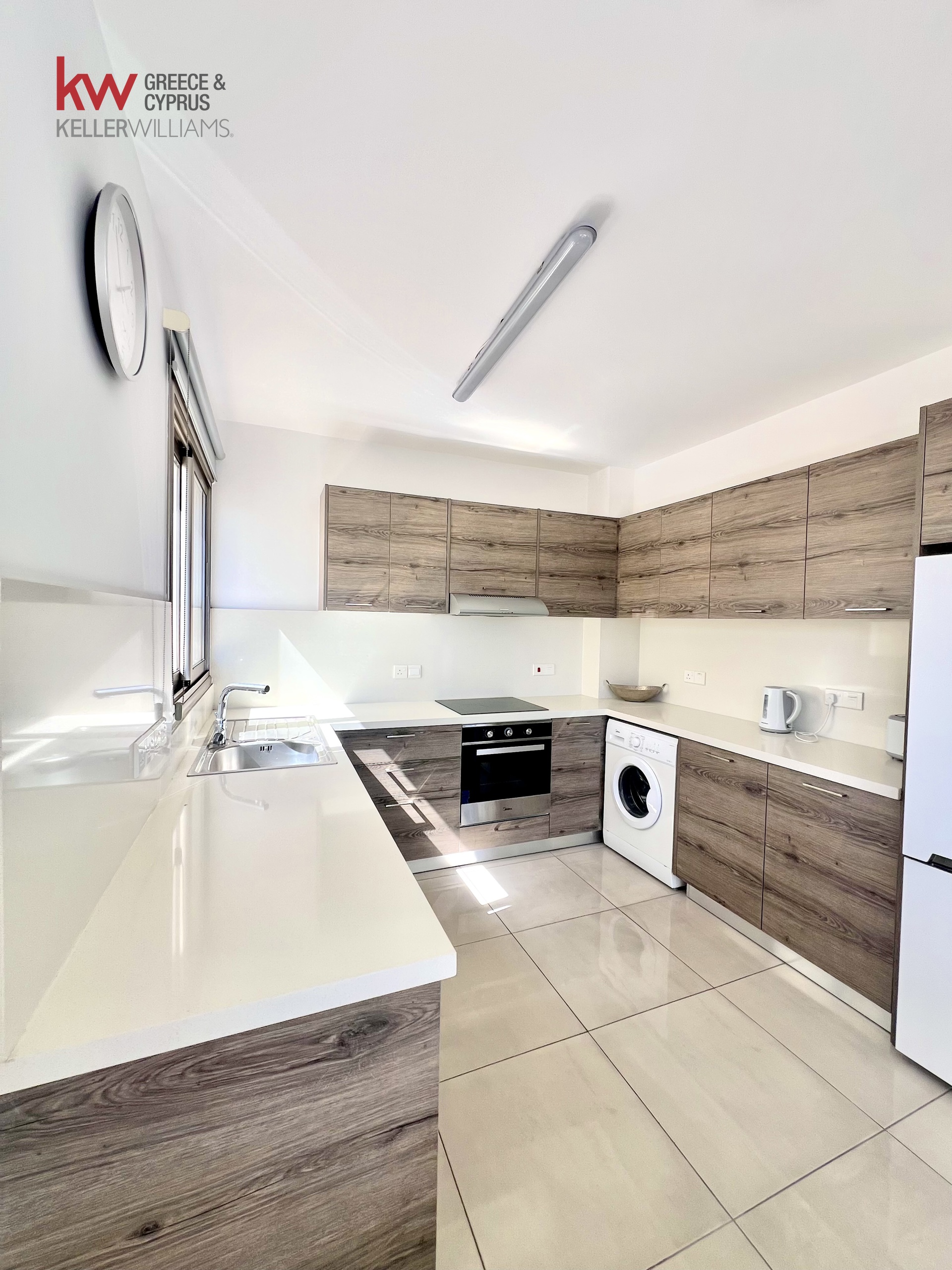 2-bed luxury duplex for rent in Meneou, Larnaca photo 9