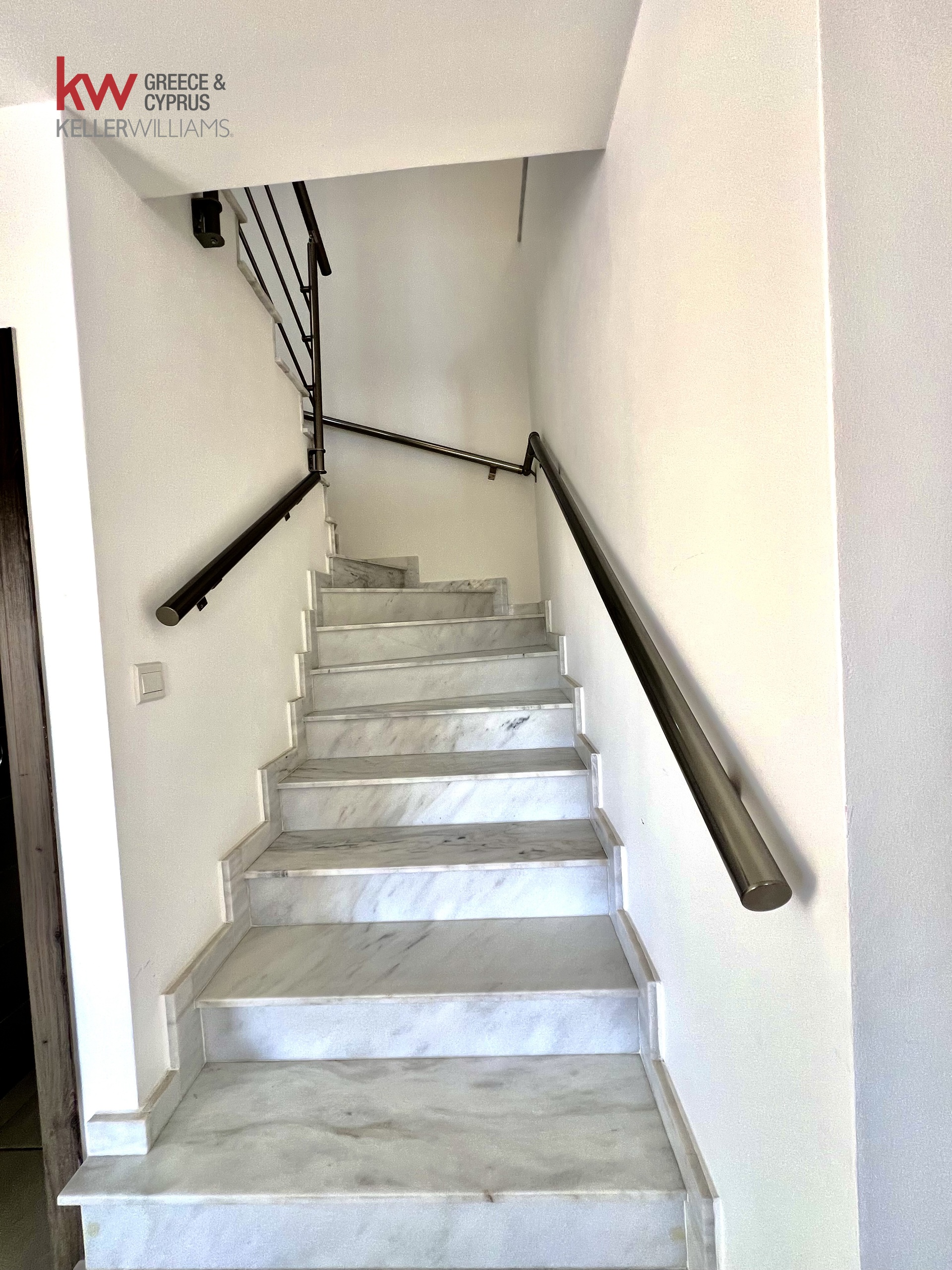 2-bed luxury duplex for rent in Meneou, Larnaca photo 12