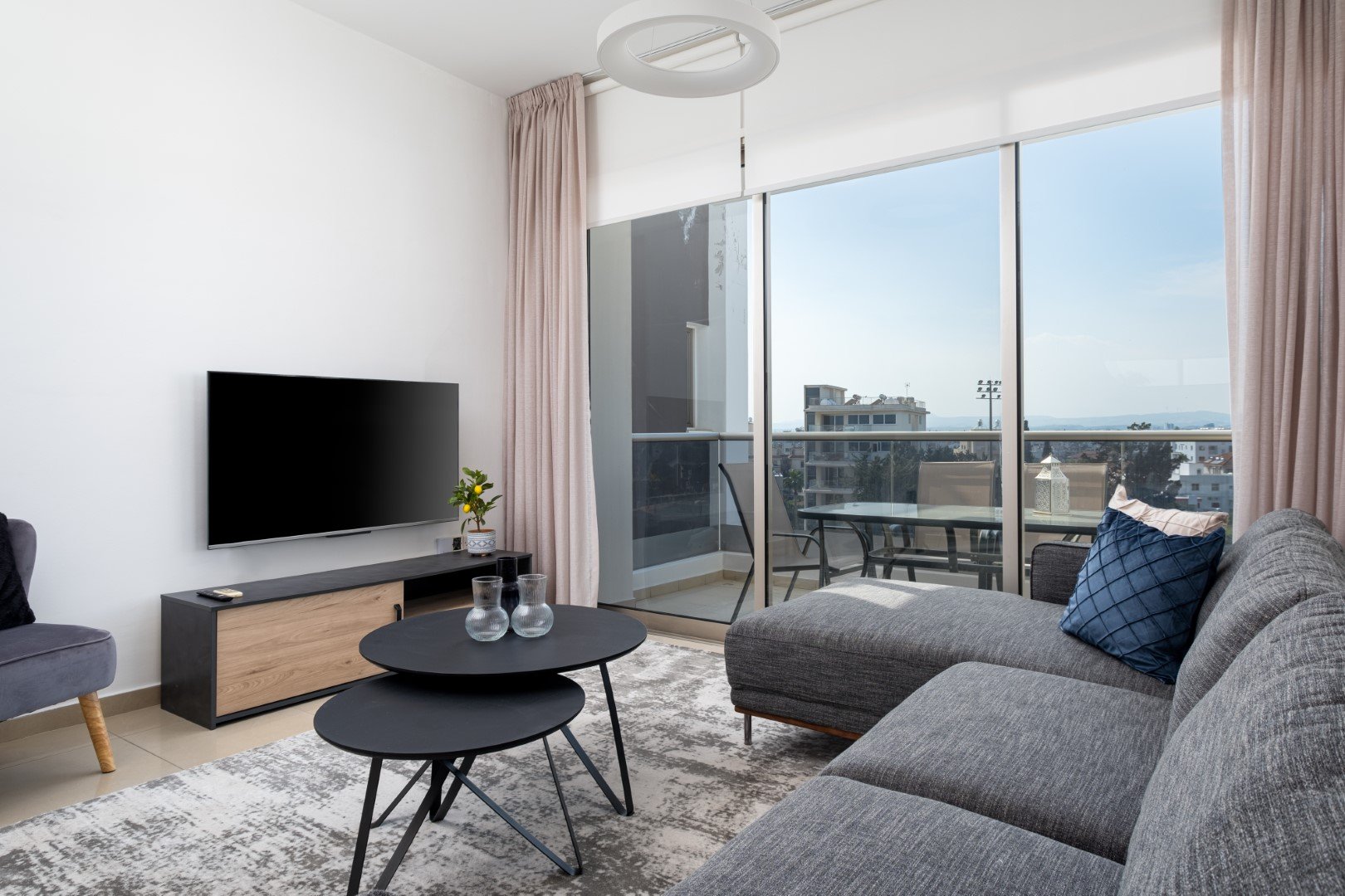 Modern 2-Bedroom Apartment in Skala, Larnaca