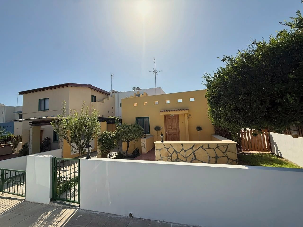 Modern 2-Bedroom House in Moni, Limassol