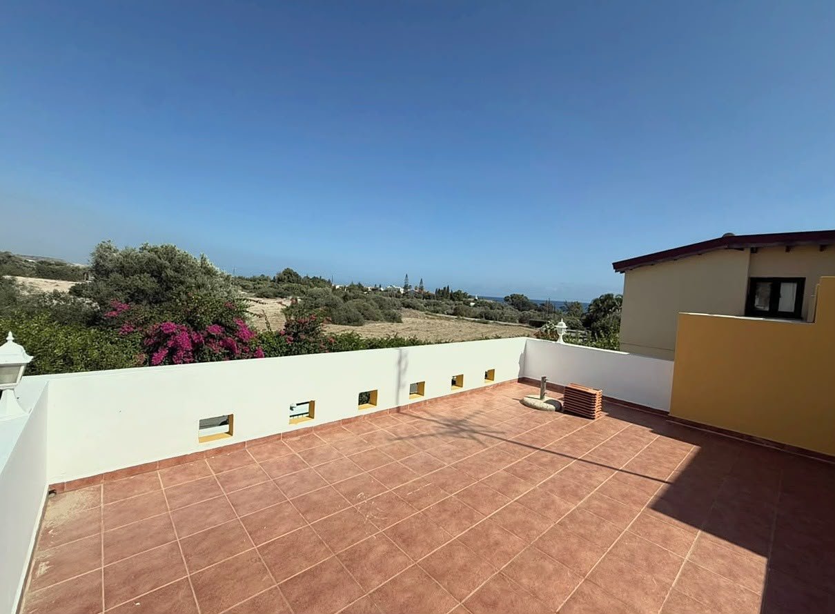 Modern 2-bedroom house with sea view in Governor's Beach photo 6
