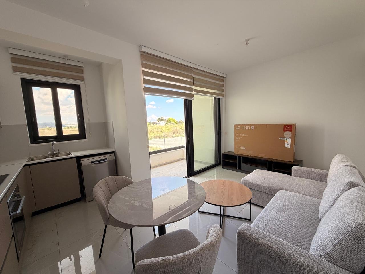 Modern 1-bedroom apartment in Livadia, Larnaca photo 8