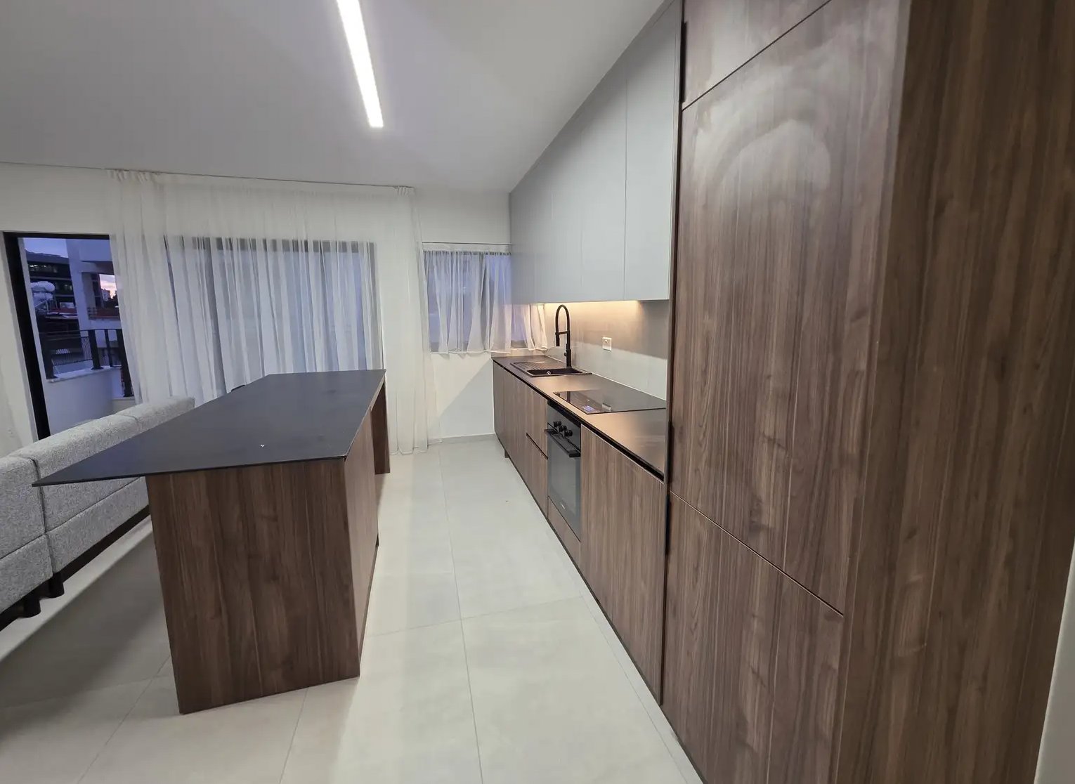 Modern 2-Bedroom Apartment in Germasogeia, Limassol
