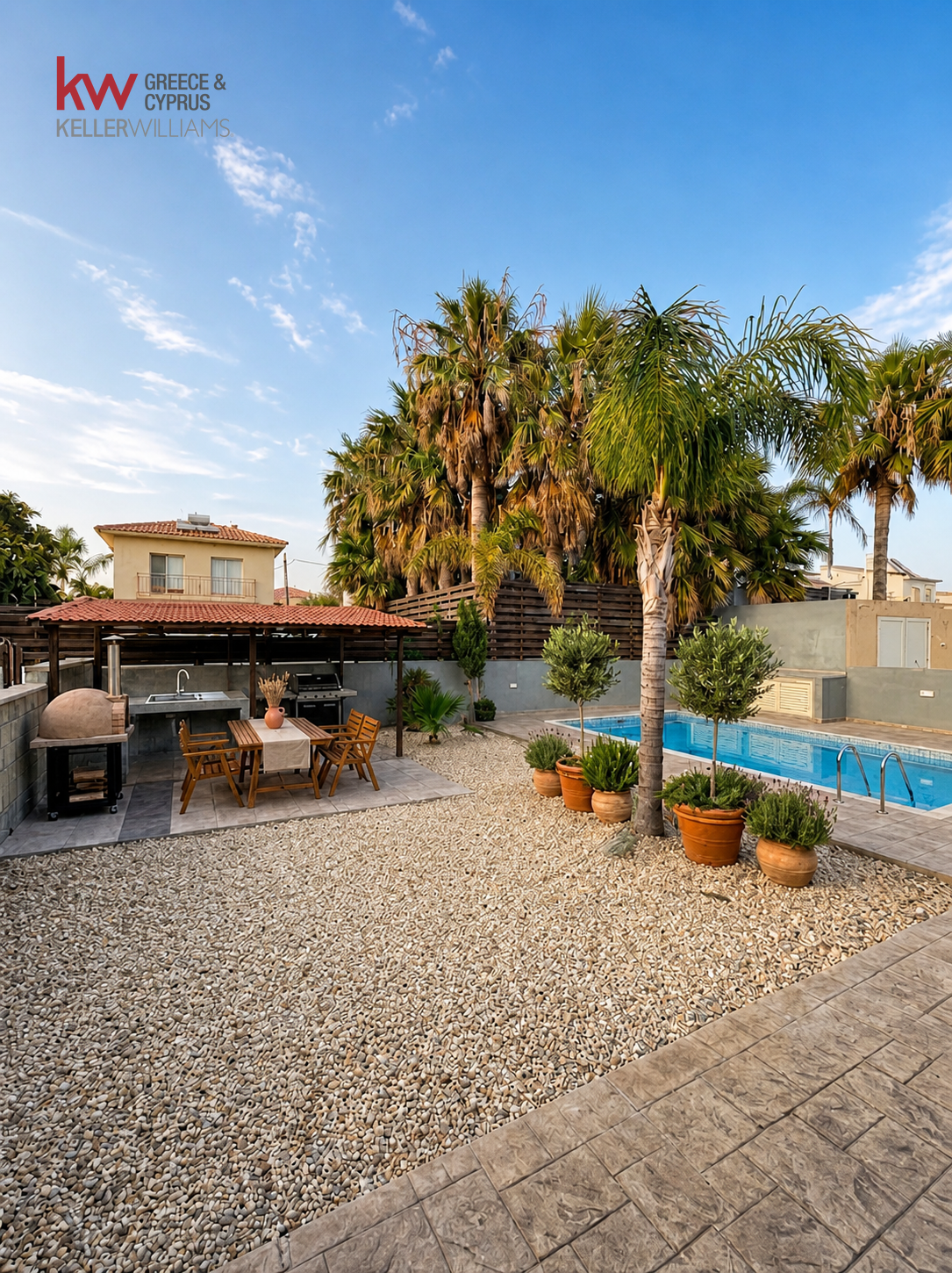3-bed seafront villa with pool in Zygi, Larnaca photo 4