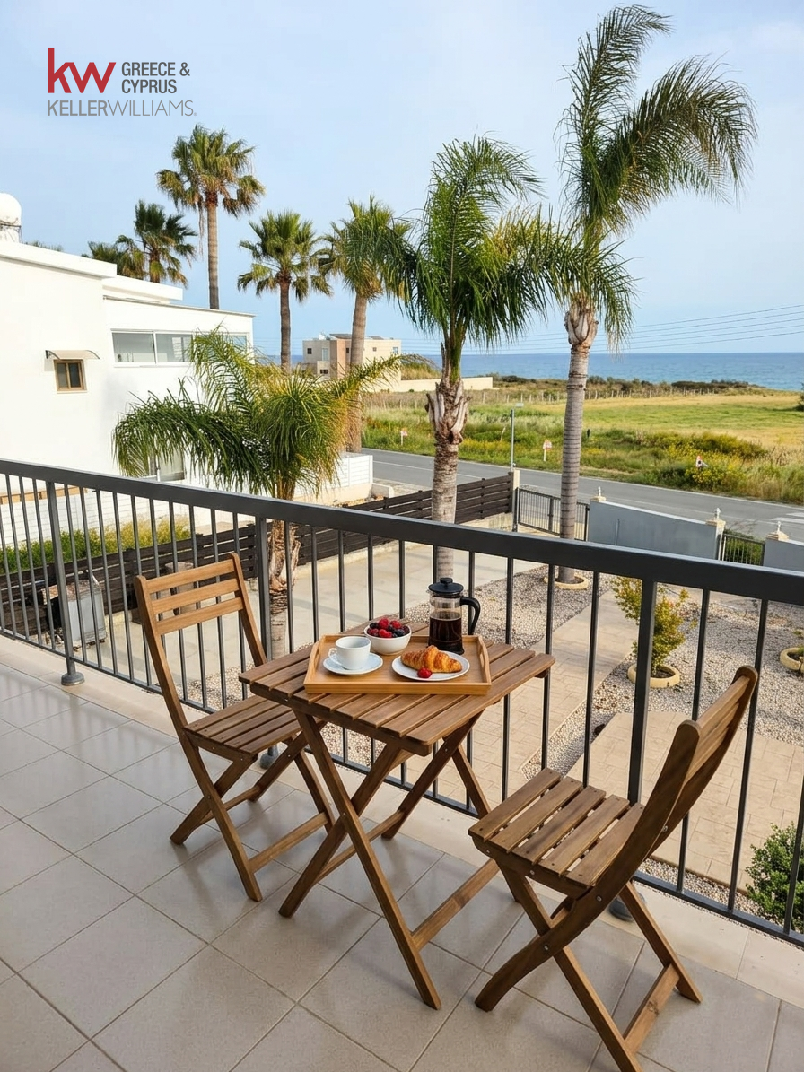 3-bed seafront villa with pool in Zygi, Larnaca photo 2