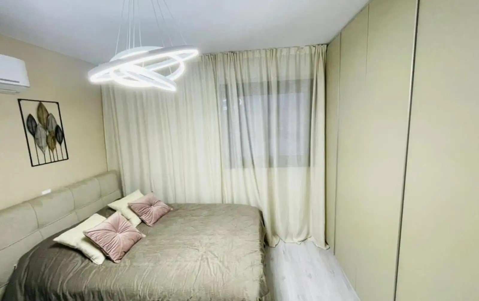 Modern 3-bed penthouse with roof garden in Mesa Geitonia photo 10