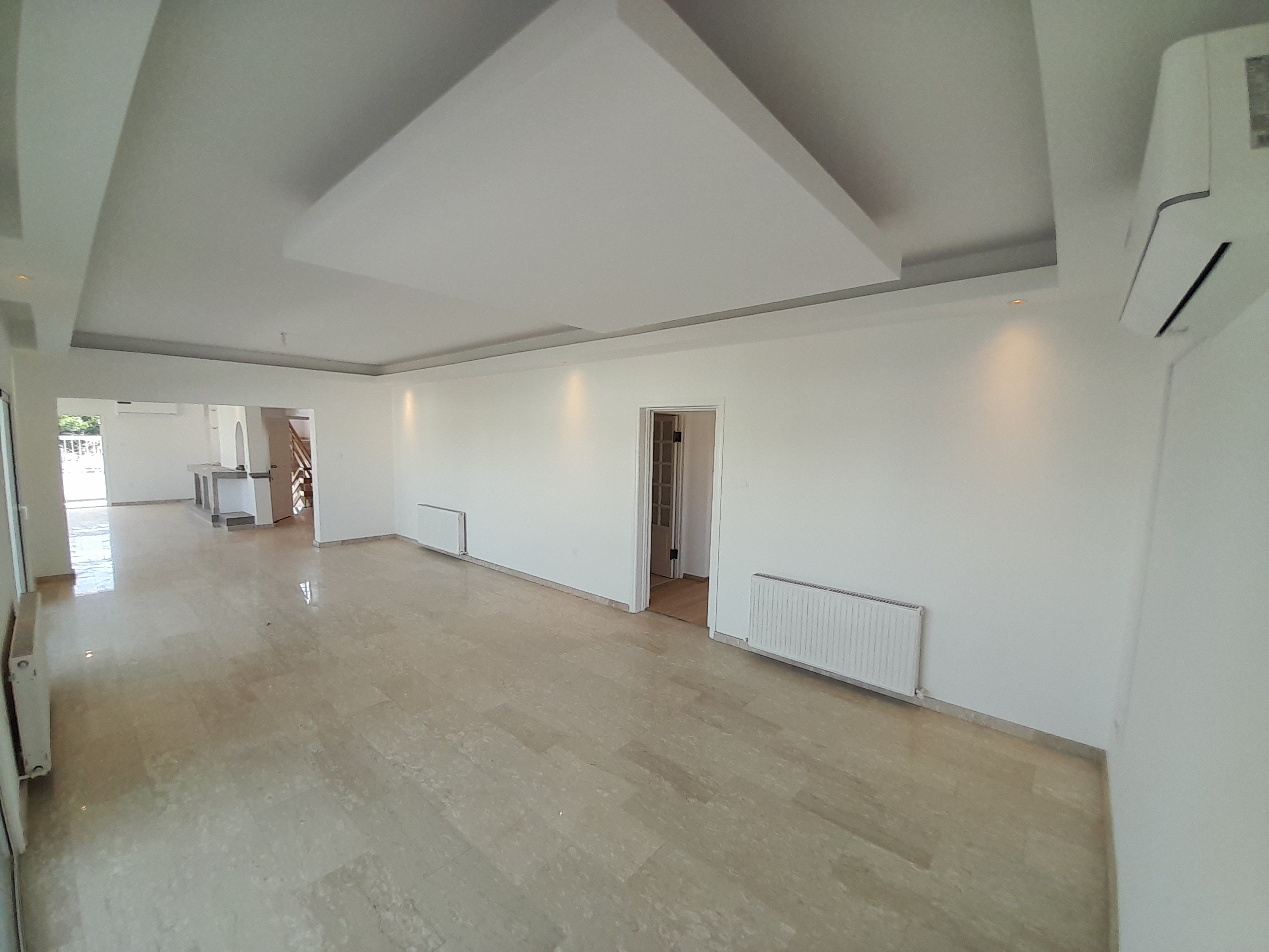 4-bed penthouse for rent in Egkomi, Nicosia photo 5