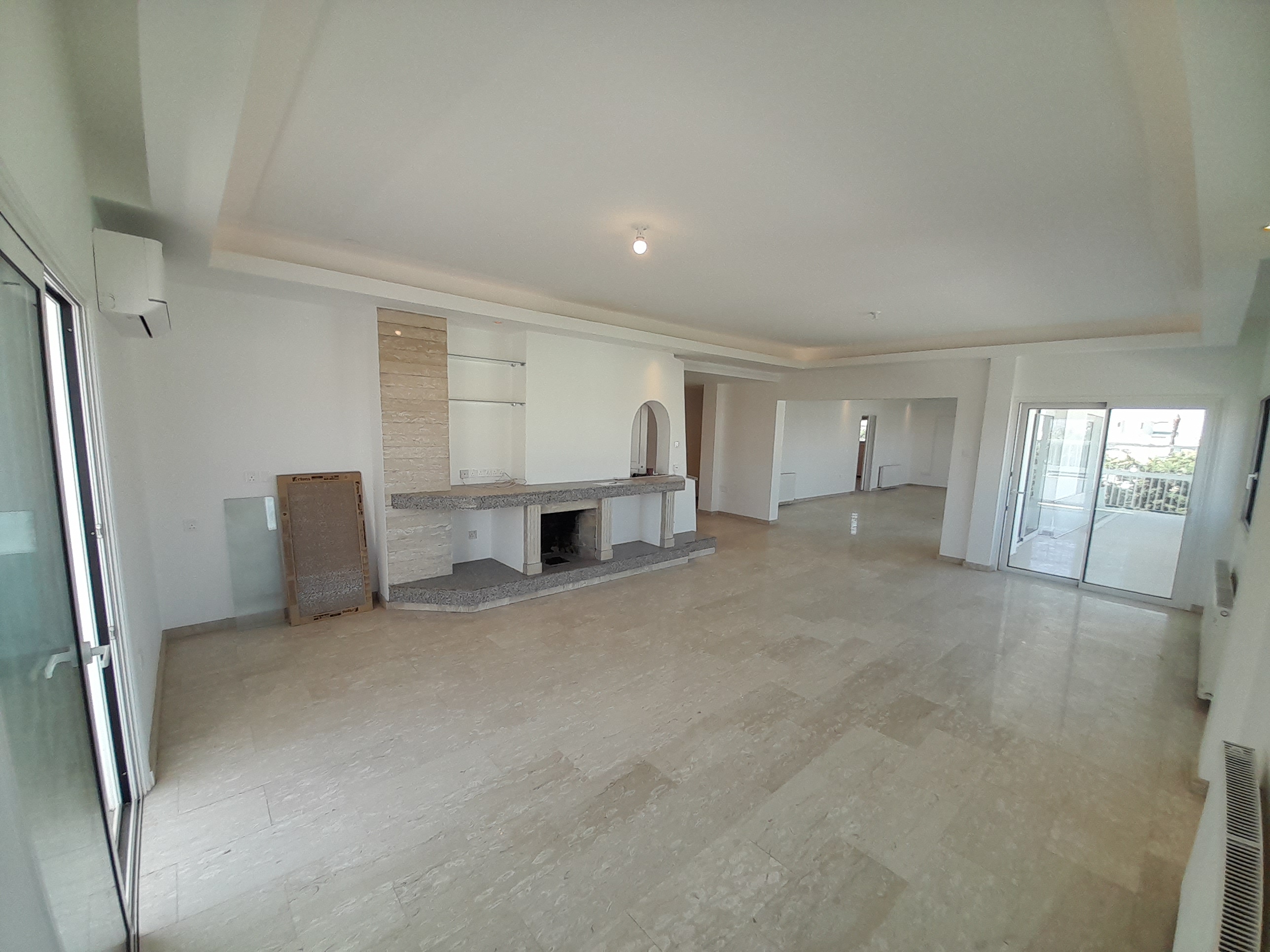 4-bed penthouse for rent in Egkomi, Nicosia photo 1