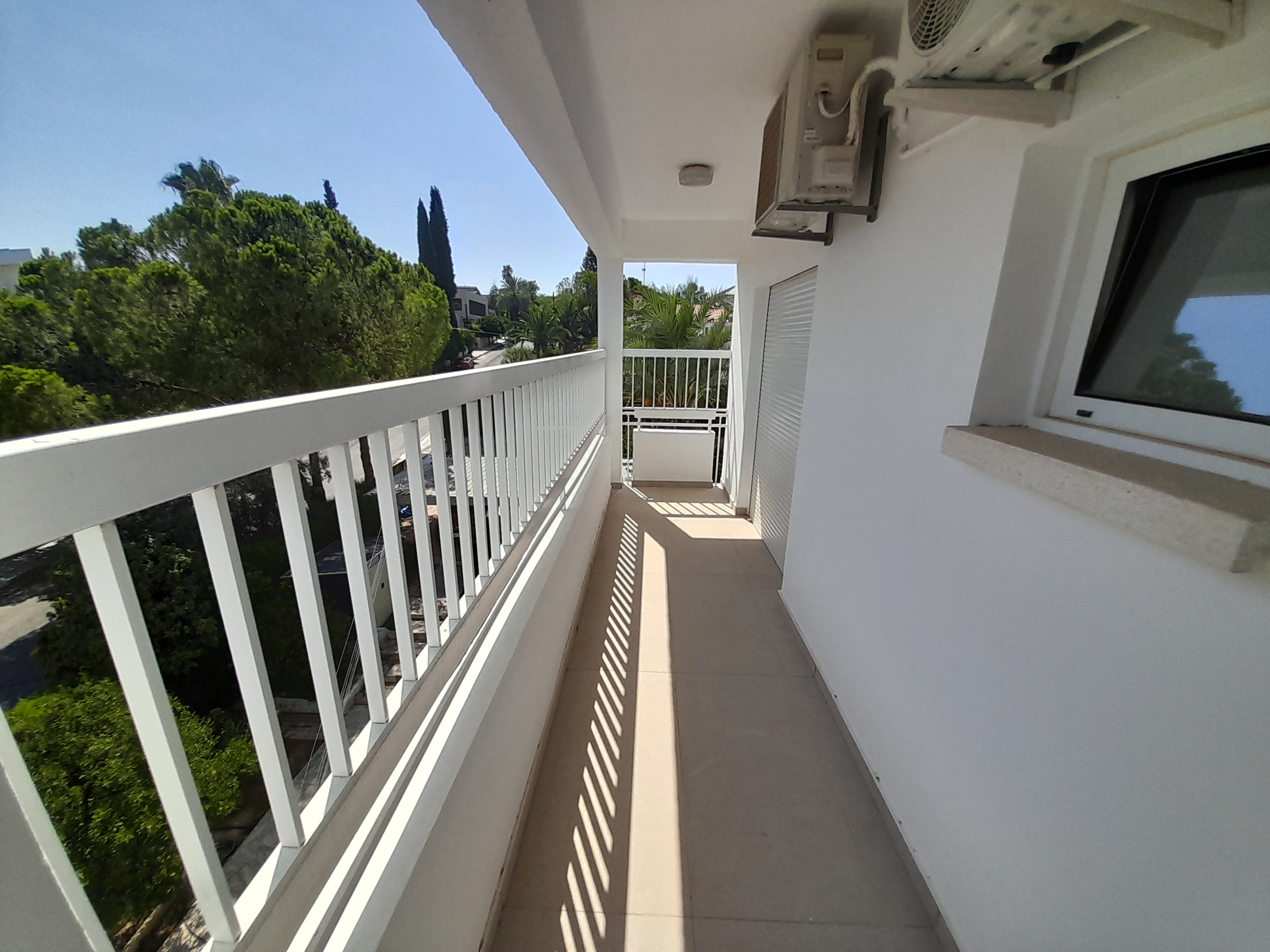 4-bed penthouse for rent in Egkomi, Nicosia photo 14