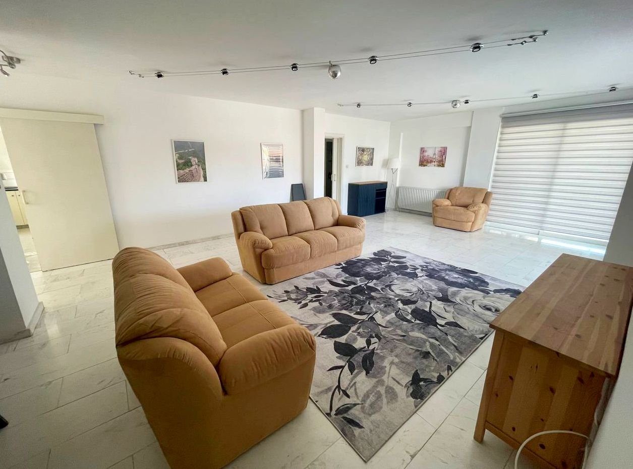 Spacious 3-Bedroom Apartment in Egkomi, Nicosia