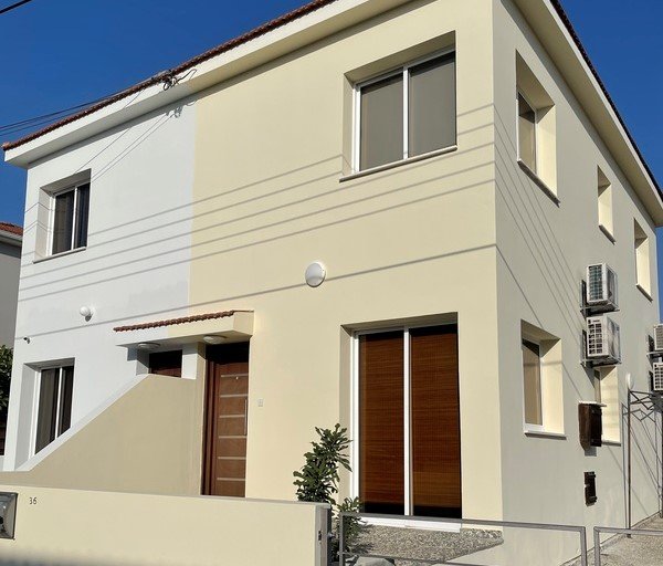 Modern 2-Bedroom House in Egkomi, Nicosia
