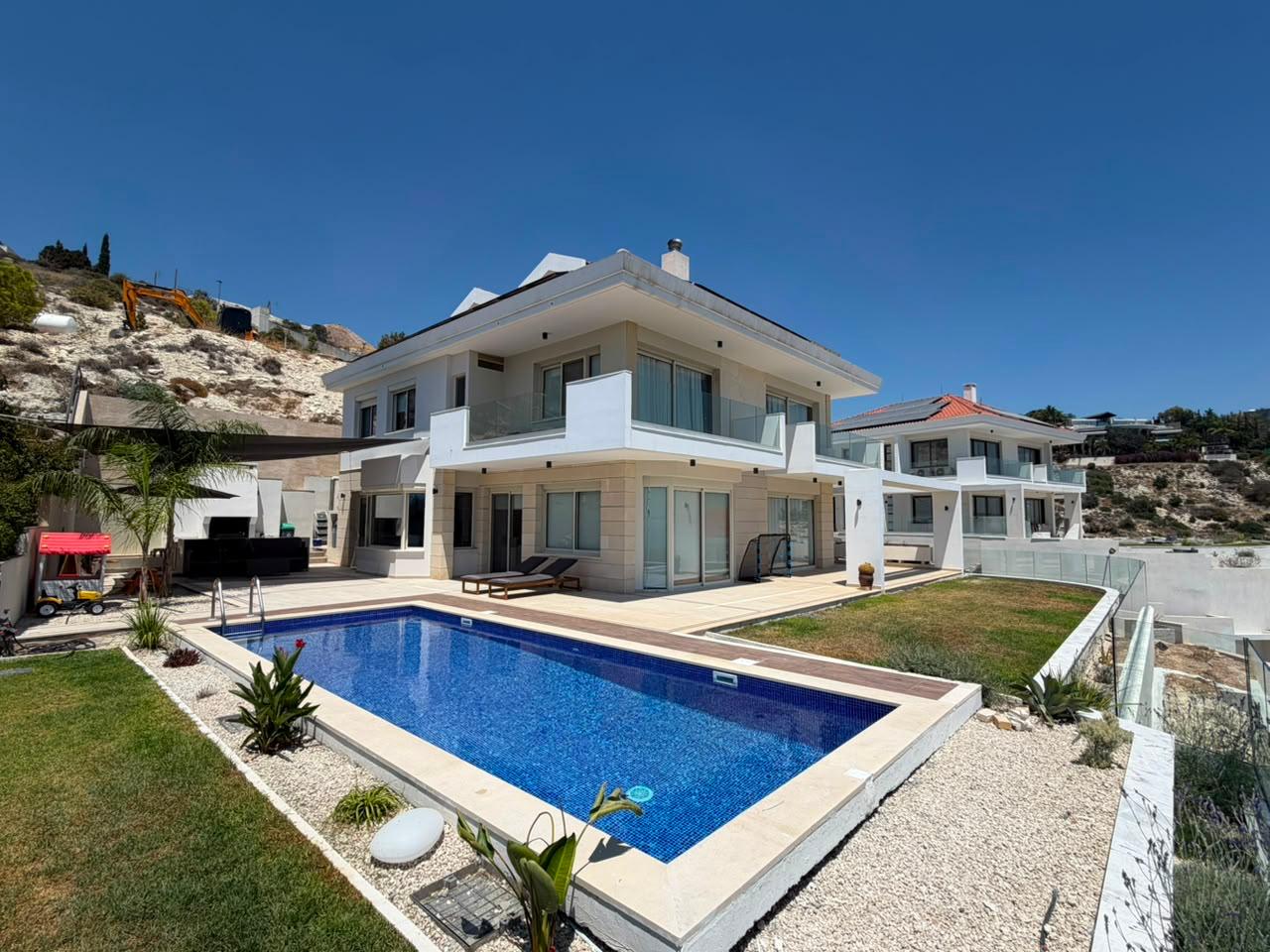 5 Bedroom Villa, Agios Tychonas, Limassol
