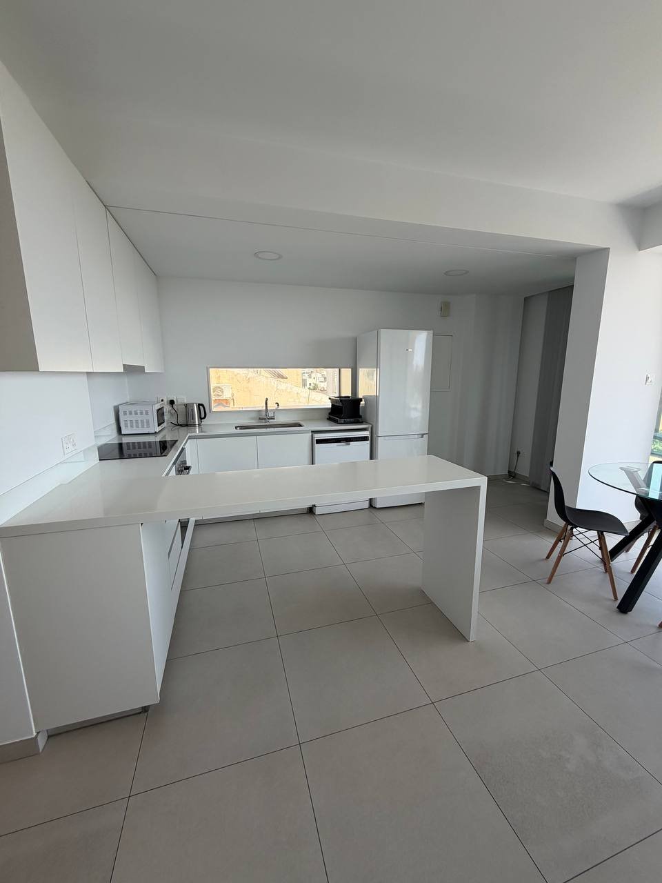 Modern 2-Bedroom Apartment in Agia Fyla, Limassol