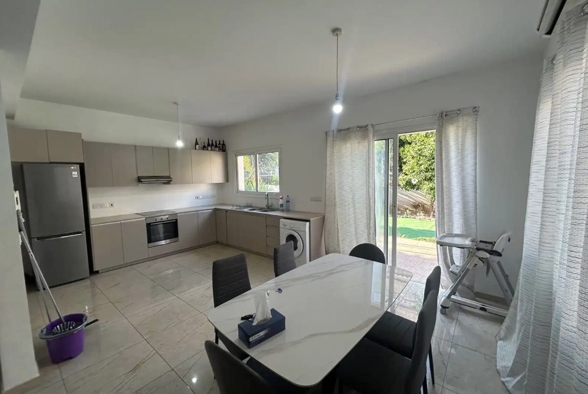 4-bed house for rent in Apostolos Andreas, Limassol photo 4