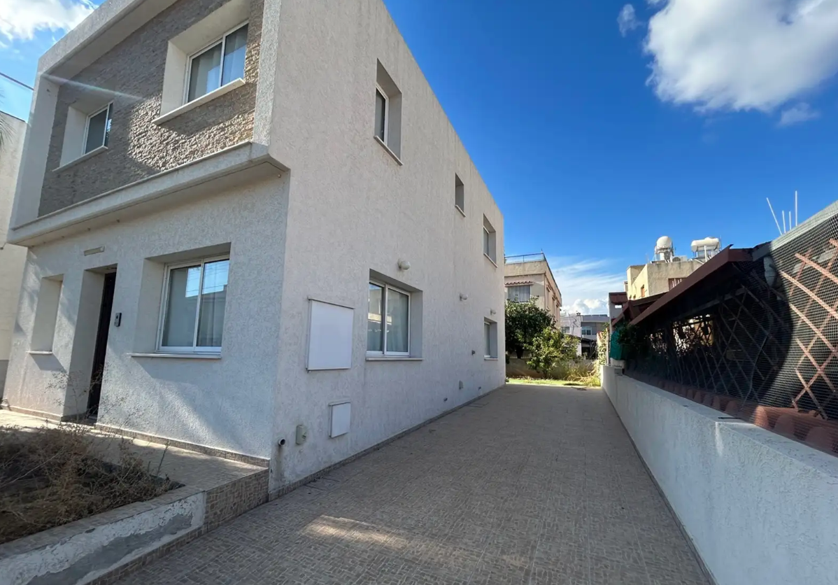 4-bed house for rent in Apostolos Andreas, Limassol photo 5