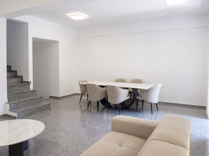 Modern 3-Bedroom House in Mesa Geitonia, Limassol