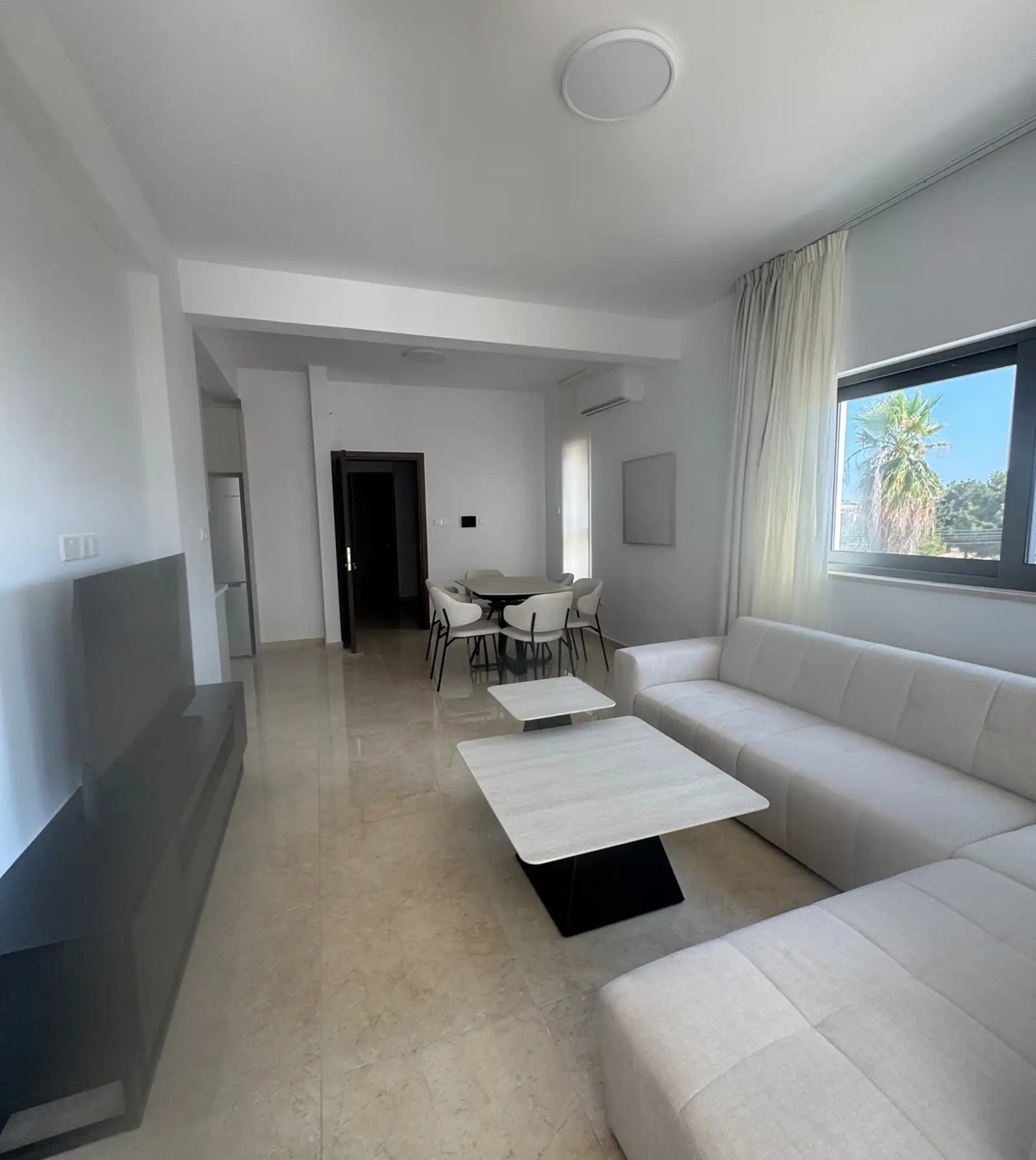 Modern 2-Bedroom Apartment in Agios Theodoros, Paphos