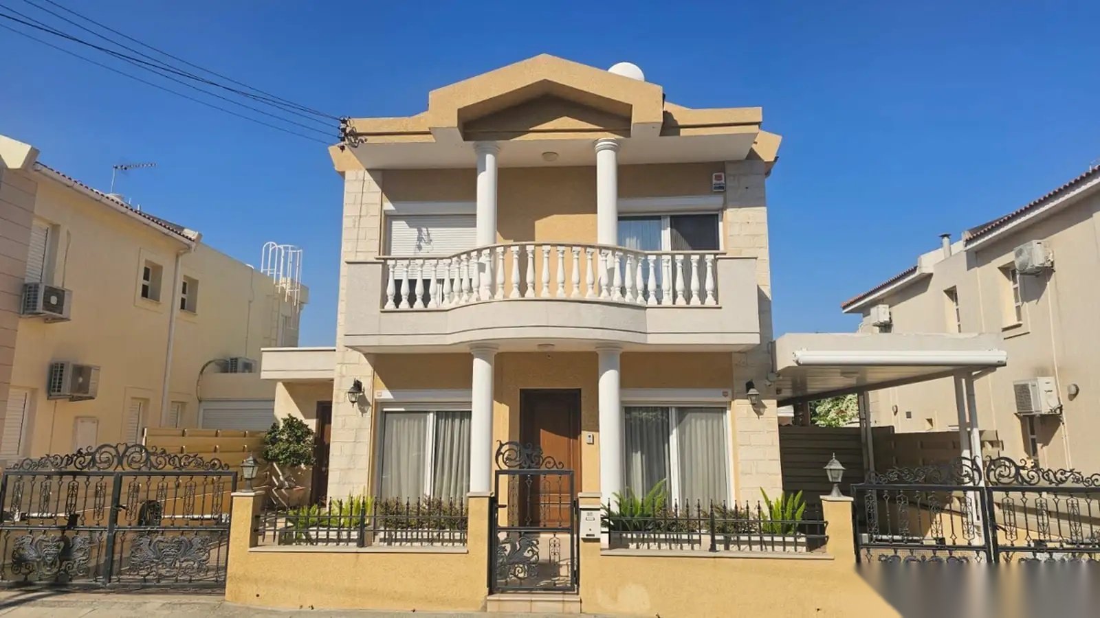 Spacious 4-Bedroom House in Germasogeia, Limassol