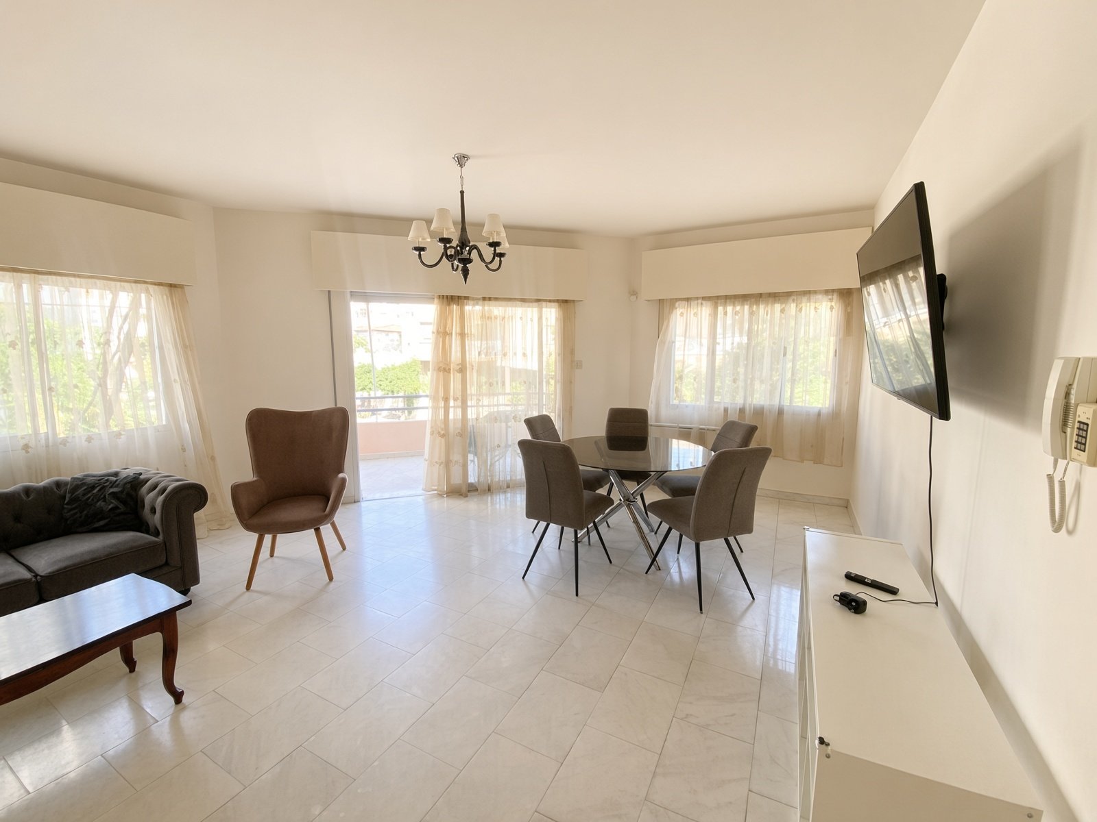 Modern 3-Bedroom Apartment in Agios Nicolaos, Limassol