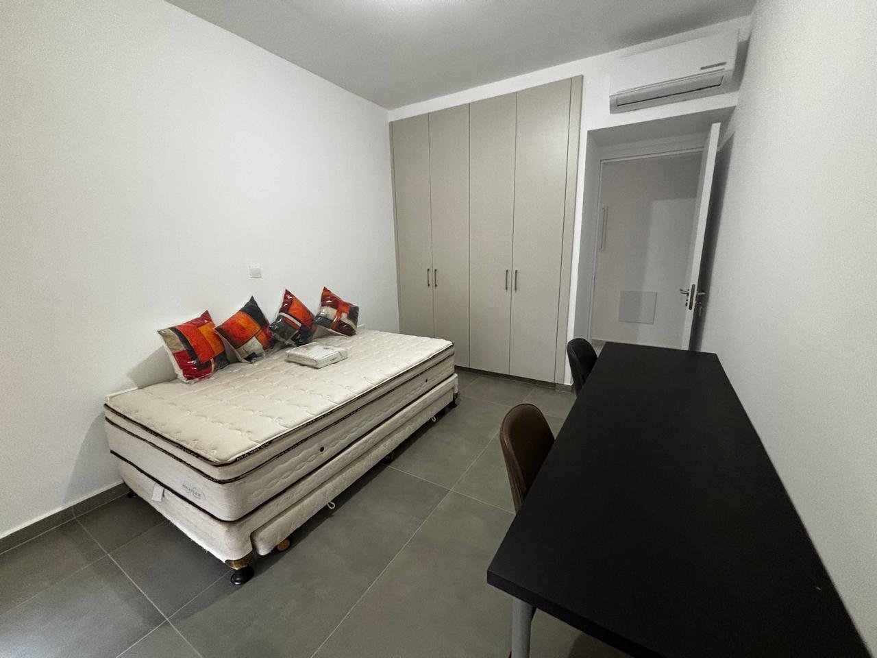 Brand-new furnished 2-bed apartment in Ypsonas, Limassol photo 2