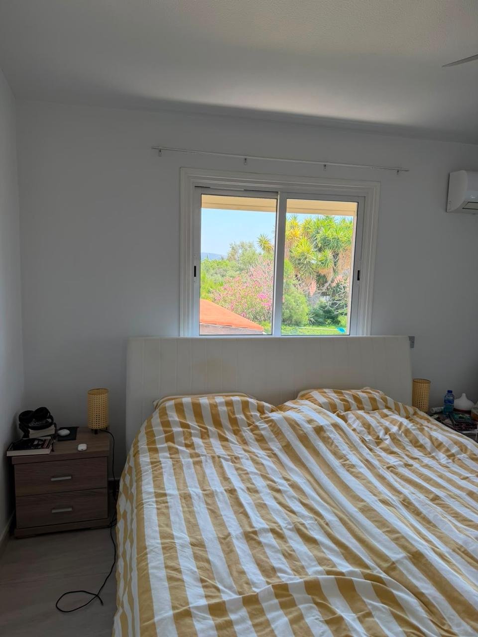 3-bed villa with pool and sea view in Coral Bay photo 4