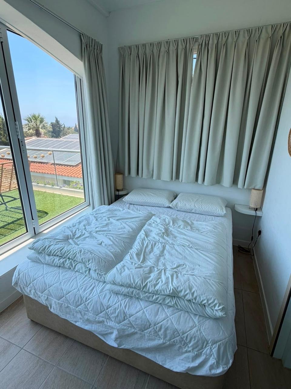 3-bed villa with pool and sea view in Coral Bay photo 9