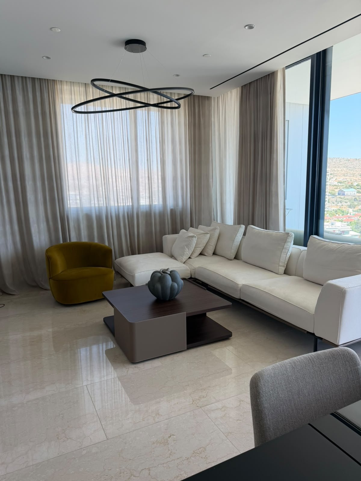 Modern 2-Bedroom Apartment in Mouttagiaka Tourist Area, Limassol