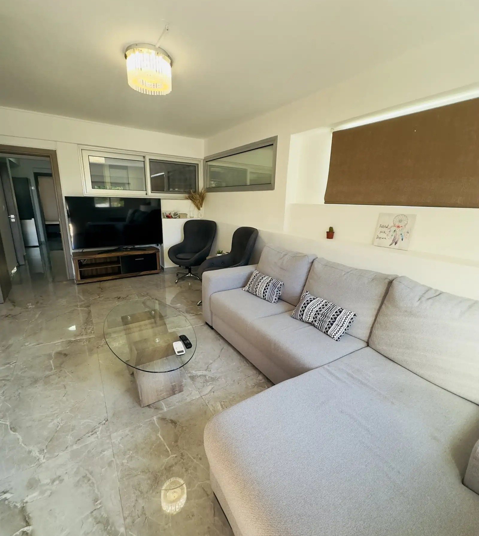 Modern 2-Bedroom Apartment in Ypsonas, Limassol