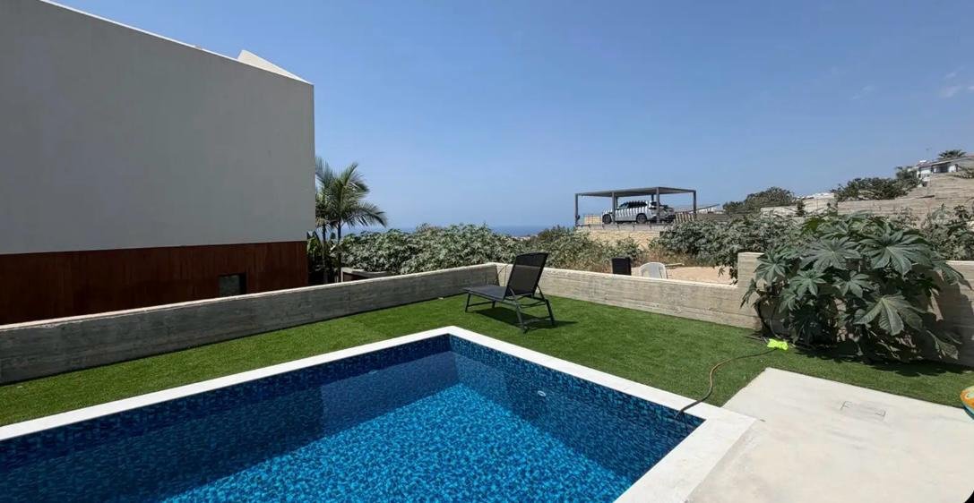 4-bed furnished villa with pool and sea view in Chlorakas photo 13