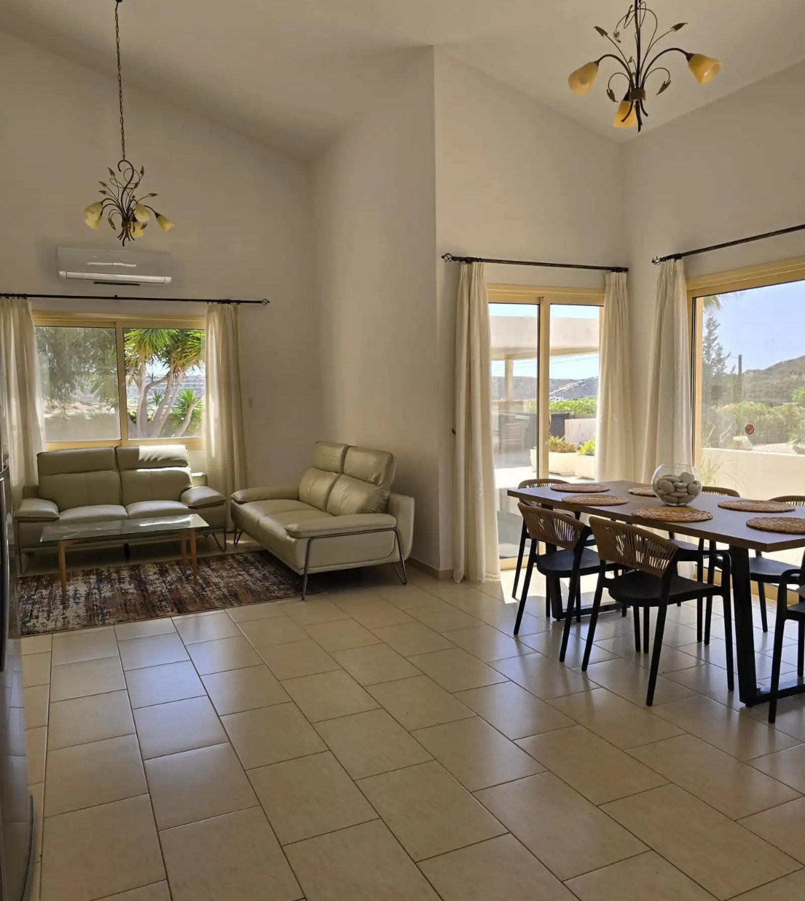 Modern 3-bed detached house with pool in Pissouri photo 11