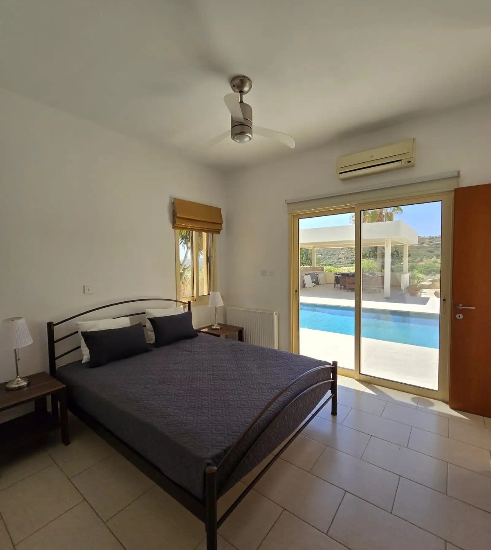 Modern 3-bed detached house with pool in Pissouri photo 14