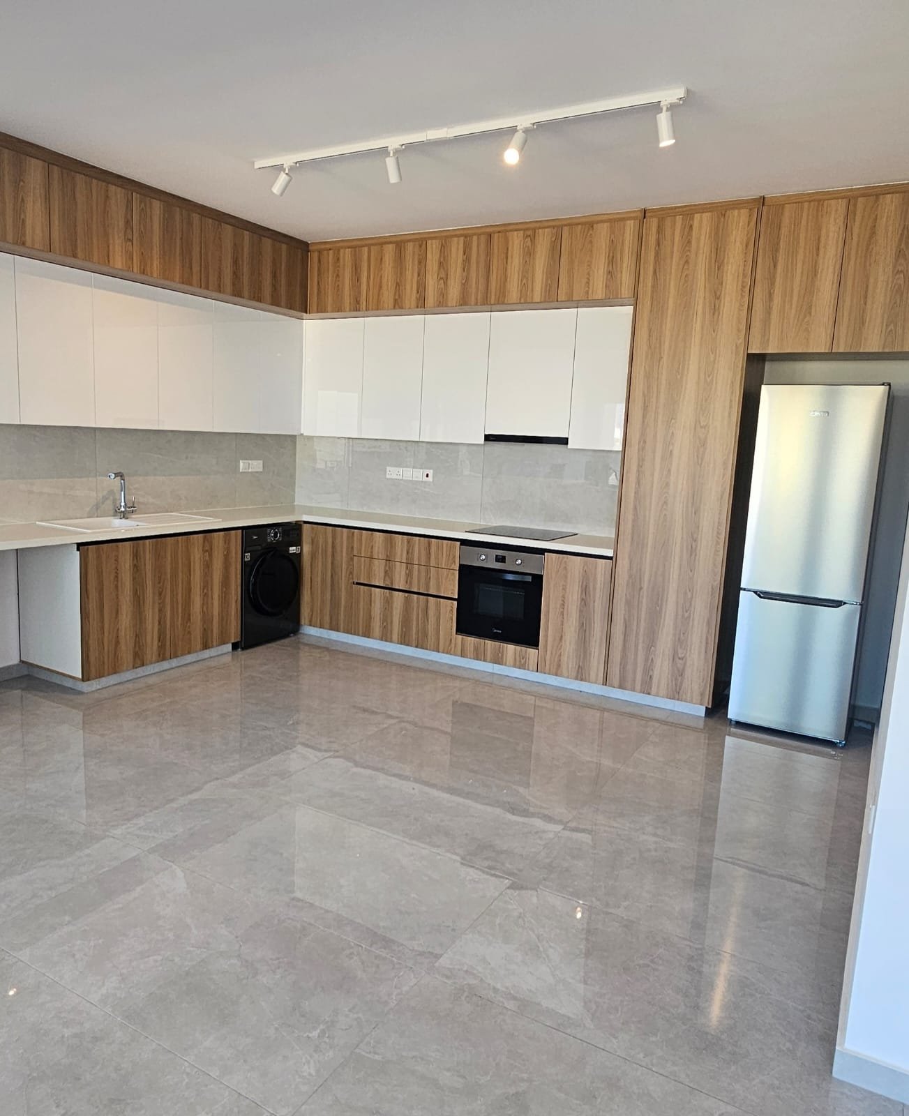 Modern 3-Bedroom Apartment in Polemidia Kato, Limassol