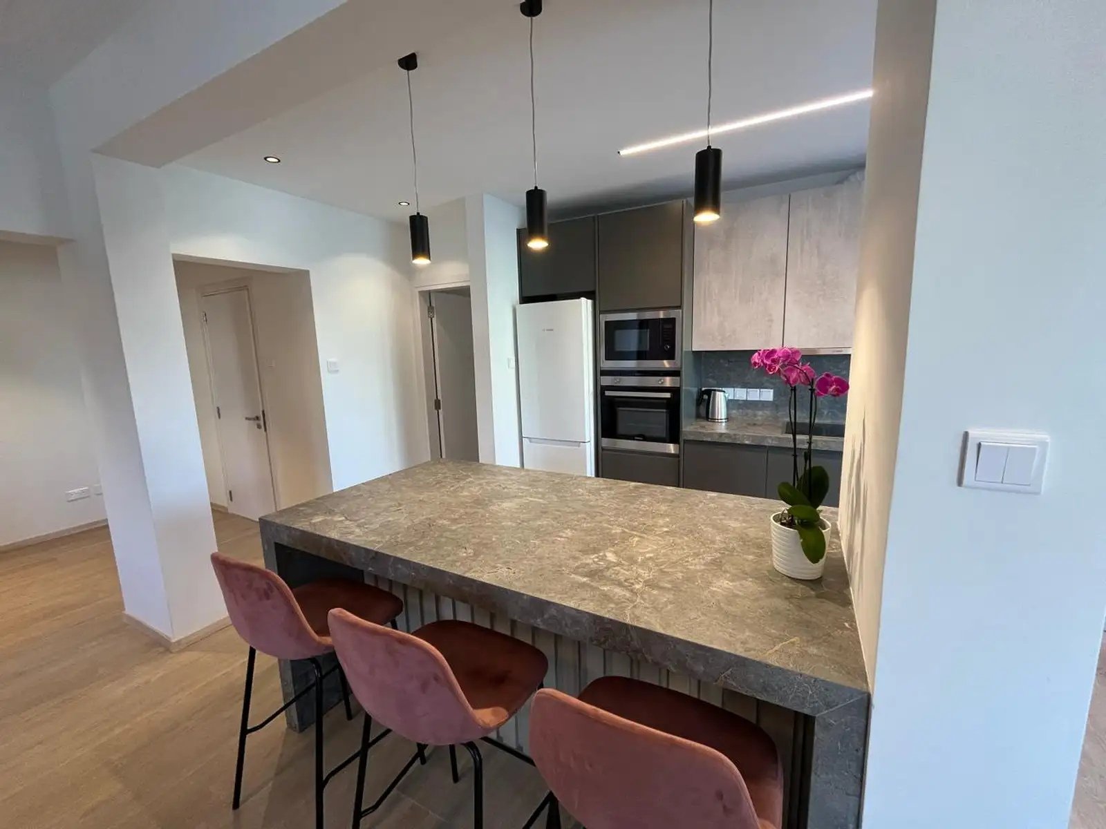 Modern 3-Bedroom Apartment in Agios Tychon Tourist Area, Limassol
