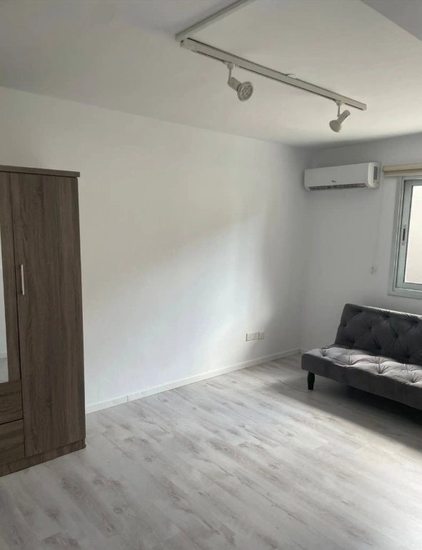 2-bed furnished ground-floor apartment in Panthea, Limassol photo 7