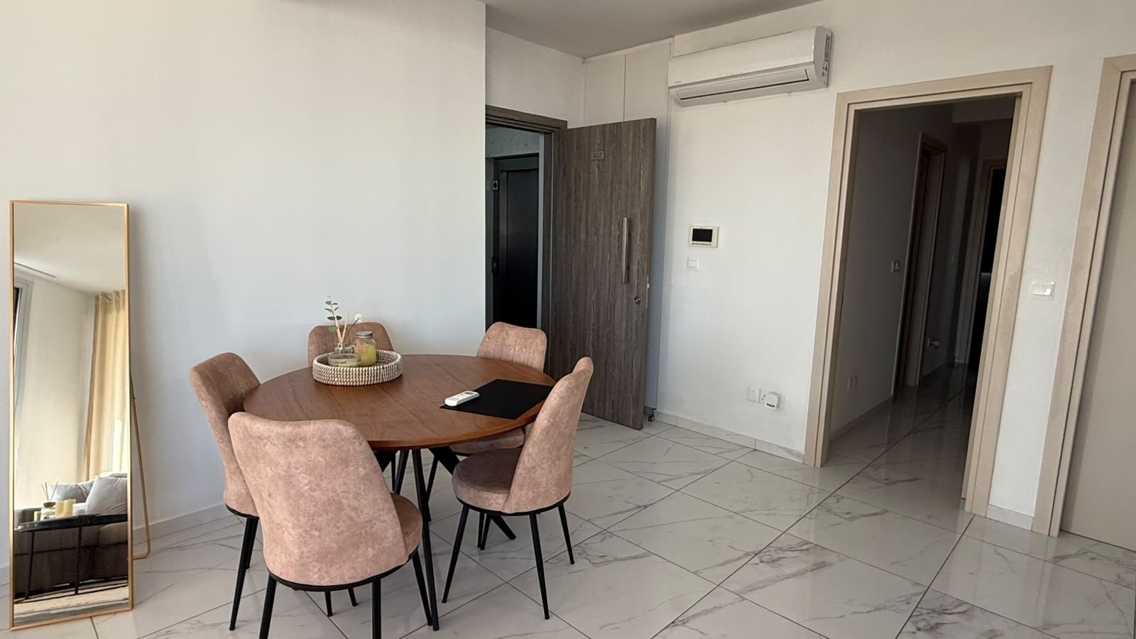 Modern 2-Bedroom Penthouse in Kamares, Larnaca