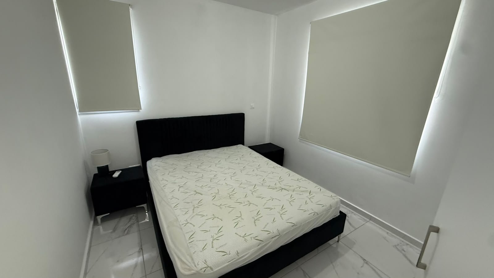 2-bed penthouse with roof garden in Kamares, Larnaca photo 9