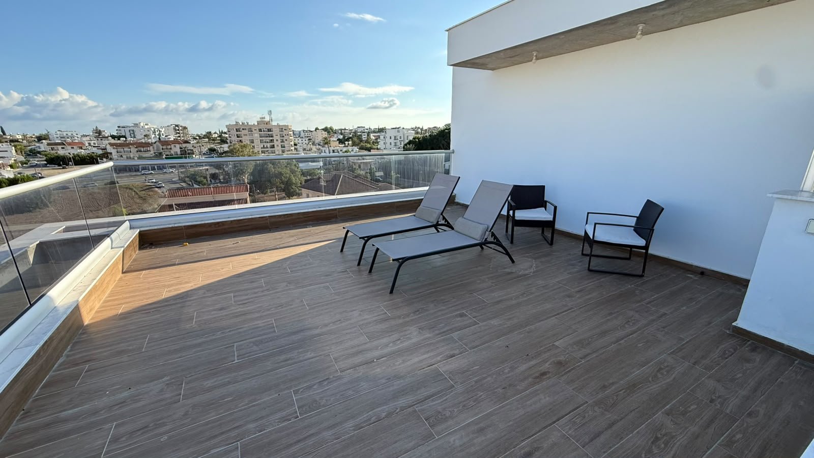 2-bed penthouse with roof garden in Kamares, Larnaca photo 14