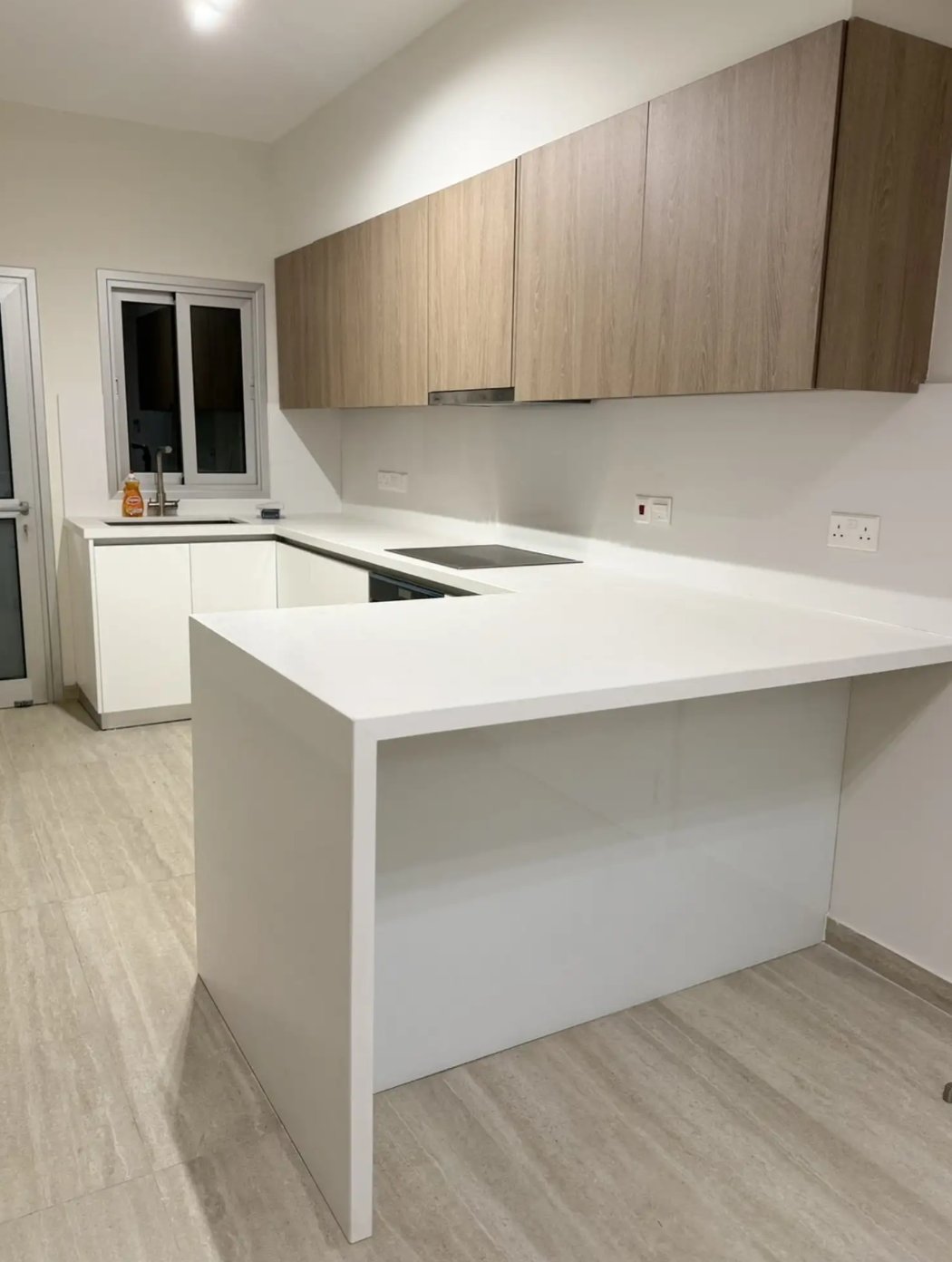 Modern 2-Bedroom Apartment in Agios Tychon Tourist Area, Limassol