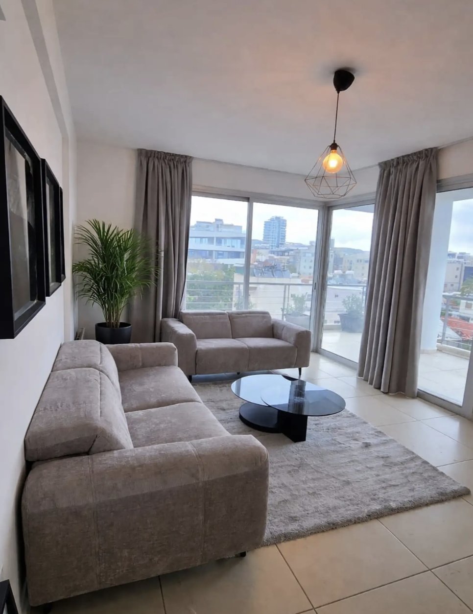 Modern 2-Bedroom Apartment in Agia Zoni, Limassol