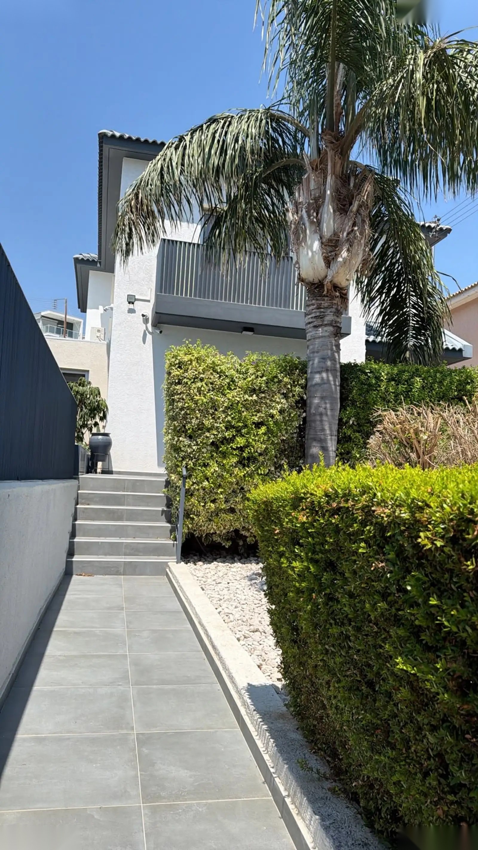 Spacious 5-Bedroom Villa in Agios Athanasios, Limassol