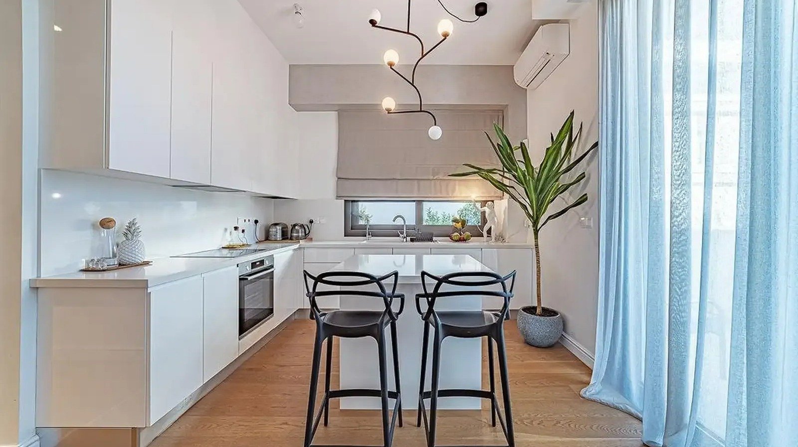 Spacious 3-Bedroom House in Potamos Germasogeias, Limassol