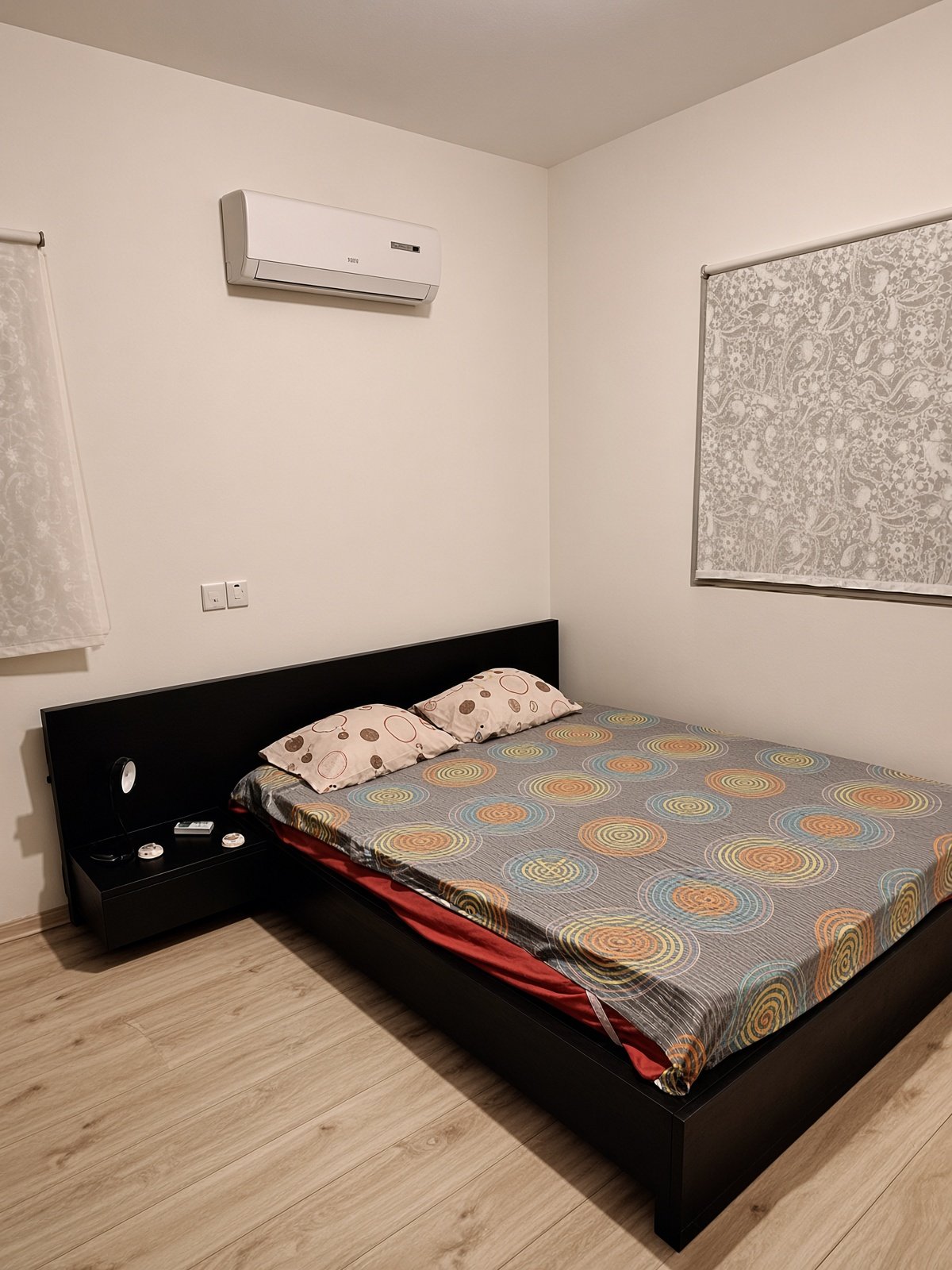 2-bed ground-floor apartment with garden and pool in Germasogeia photo 3