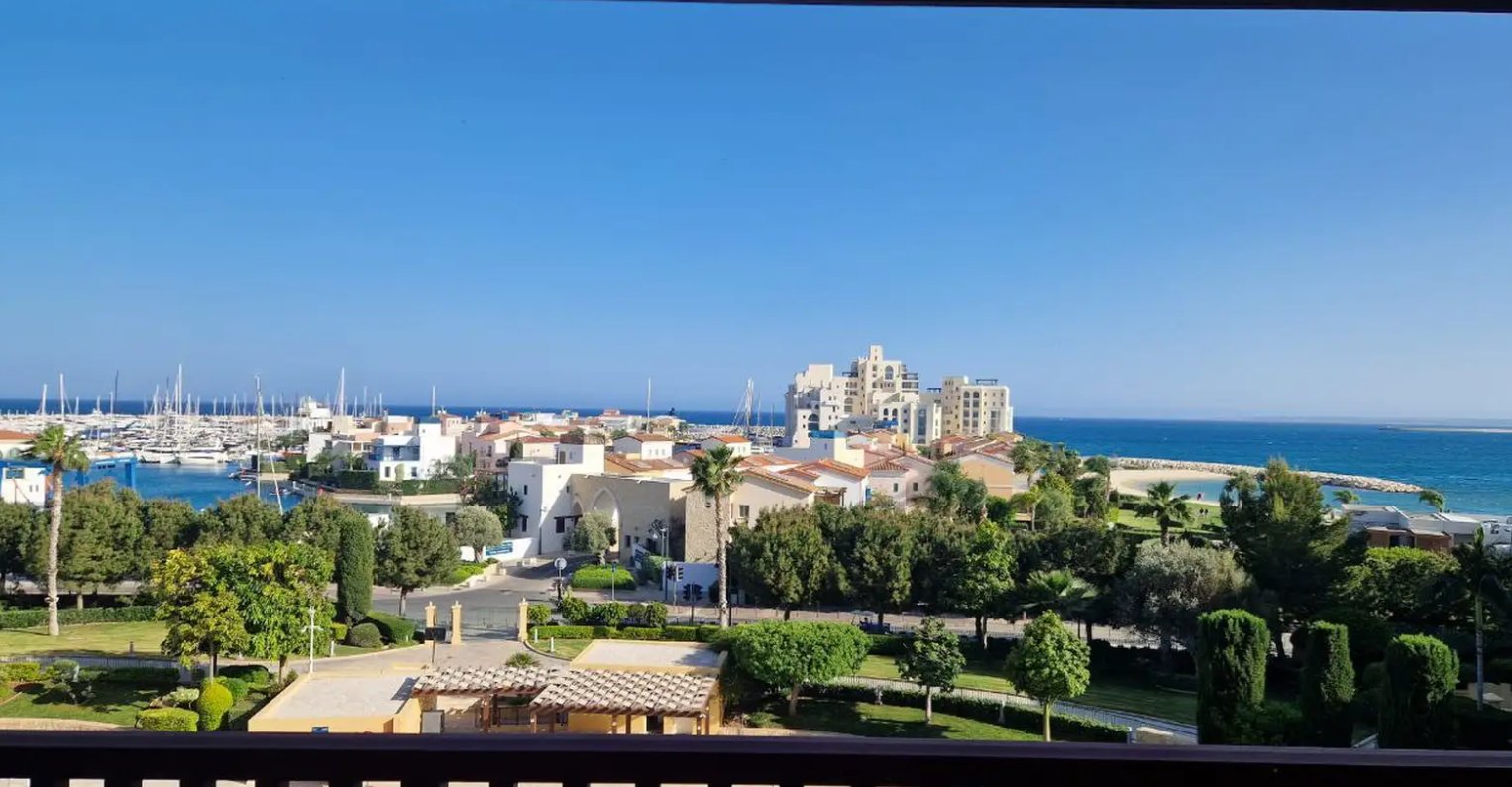 Modern 2-Bedroom Apartment in Limassol Marina, Limassol