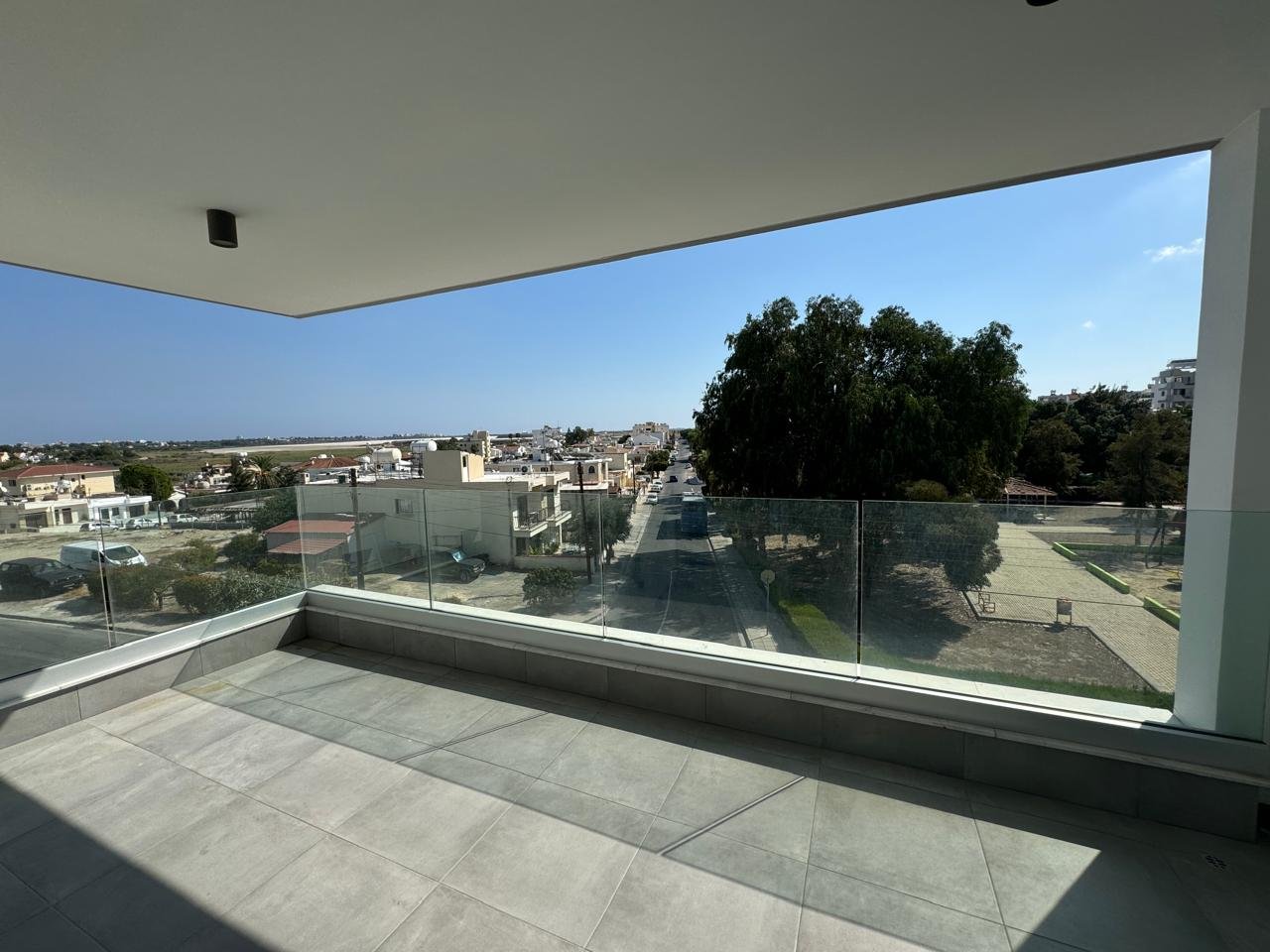 Modern 2-Bedroom Apartment in Kamares, Larnaca