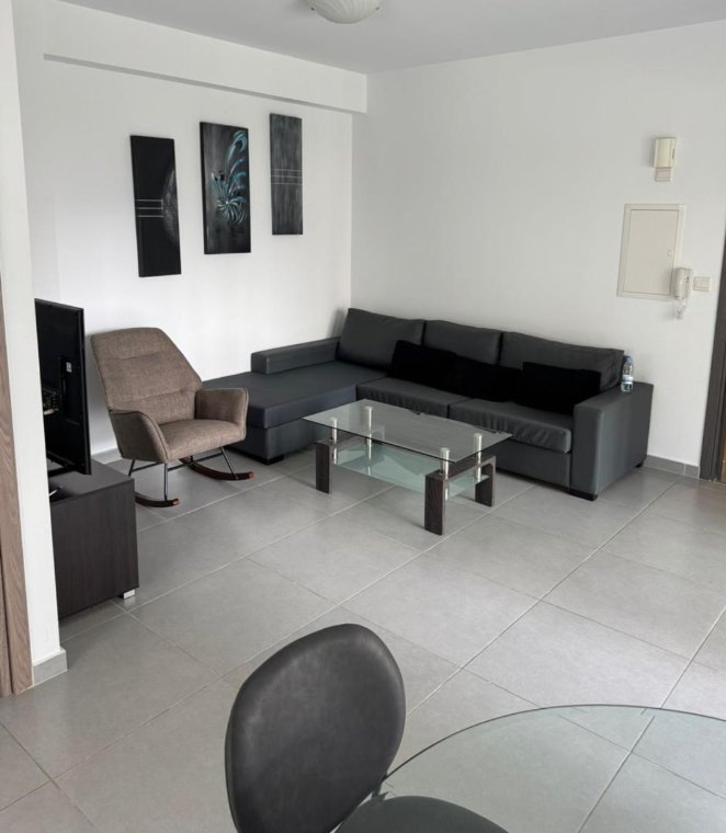 Modern 2-Bedroom Apartment in Agios Ioannis, Limassol